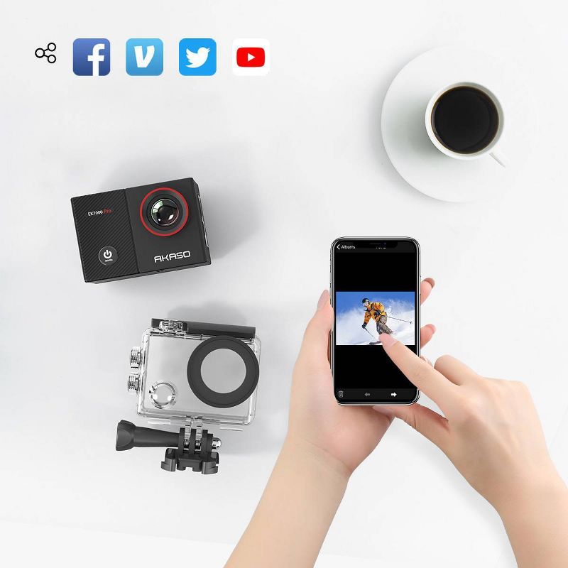 Compact Size 720P HD Digital Camera Camcorder 5MP CMOS Sensor 2.0" LCD Screen 3 Meters Waterproof with Built-in Microphone for Kids Children Students Boys Girls Summmer Gift