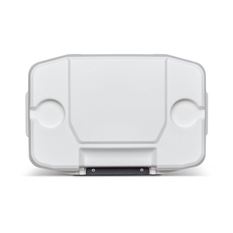 Igloo Latitude 30qt Roller Marine Cooler