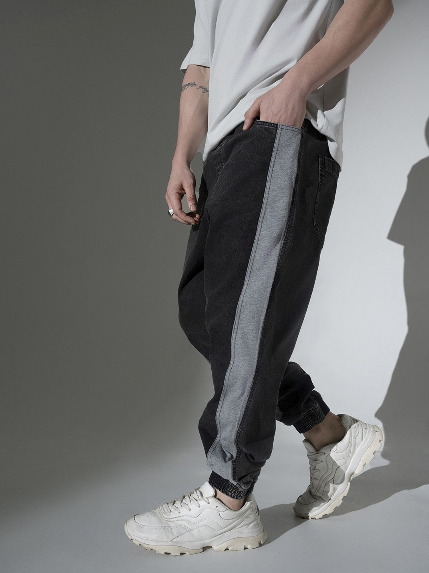Hubberholme Grey Relaxed Fit Jogger Jeans