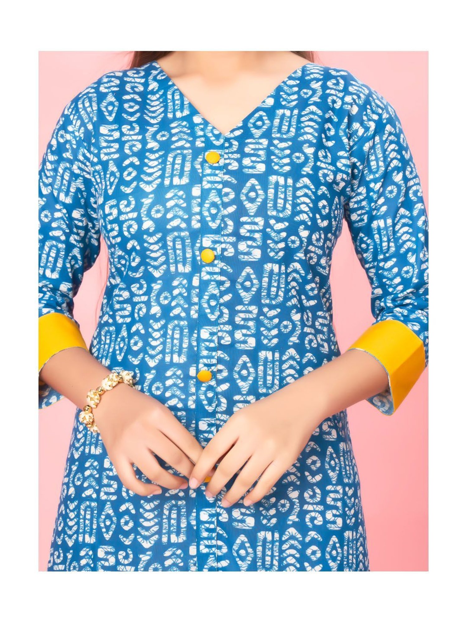 Aarika Kids Blue Printed Kurti