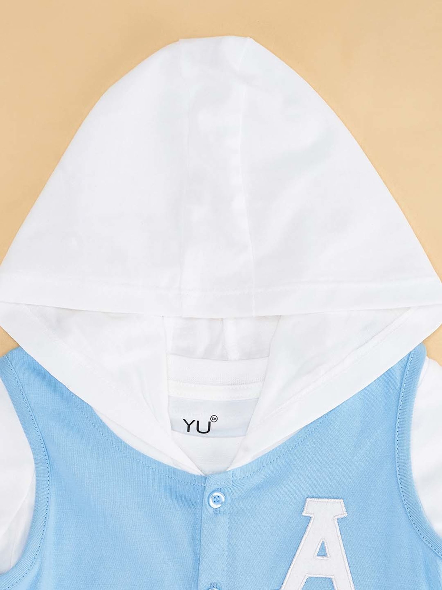 YU by Pantaloons Kids Blue & White Cotton Embroidered T-Shirt Set