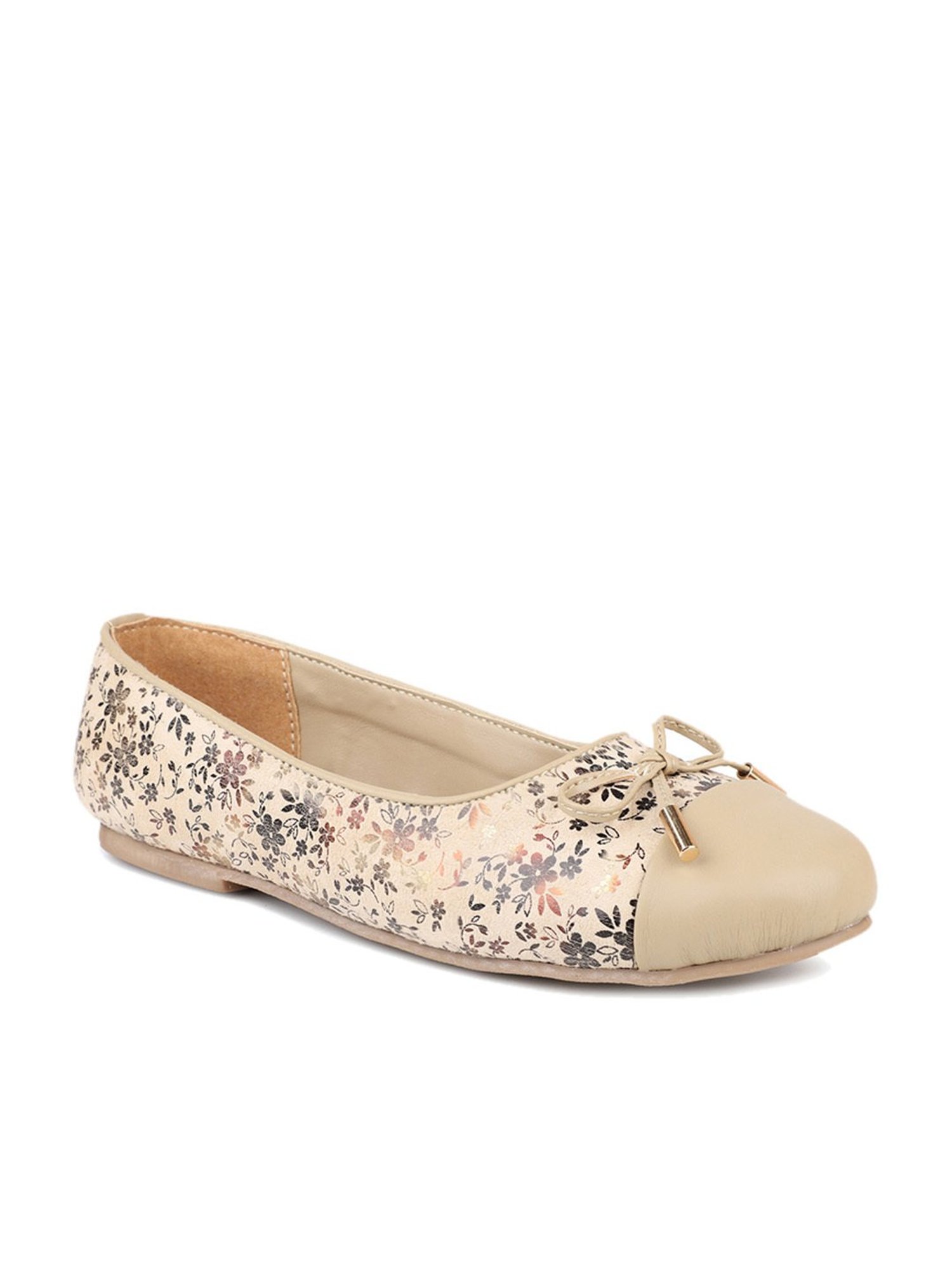 Design Crew Women's Beige Flat Ballets