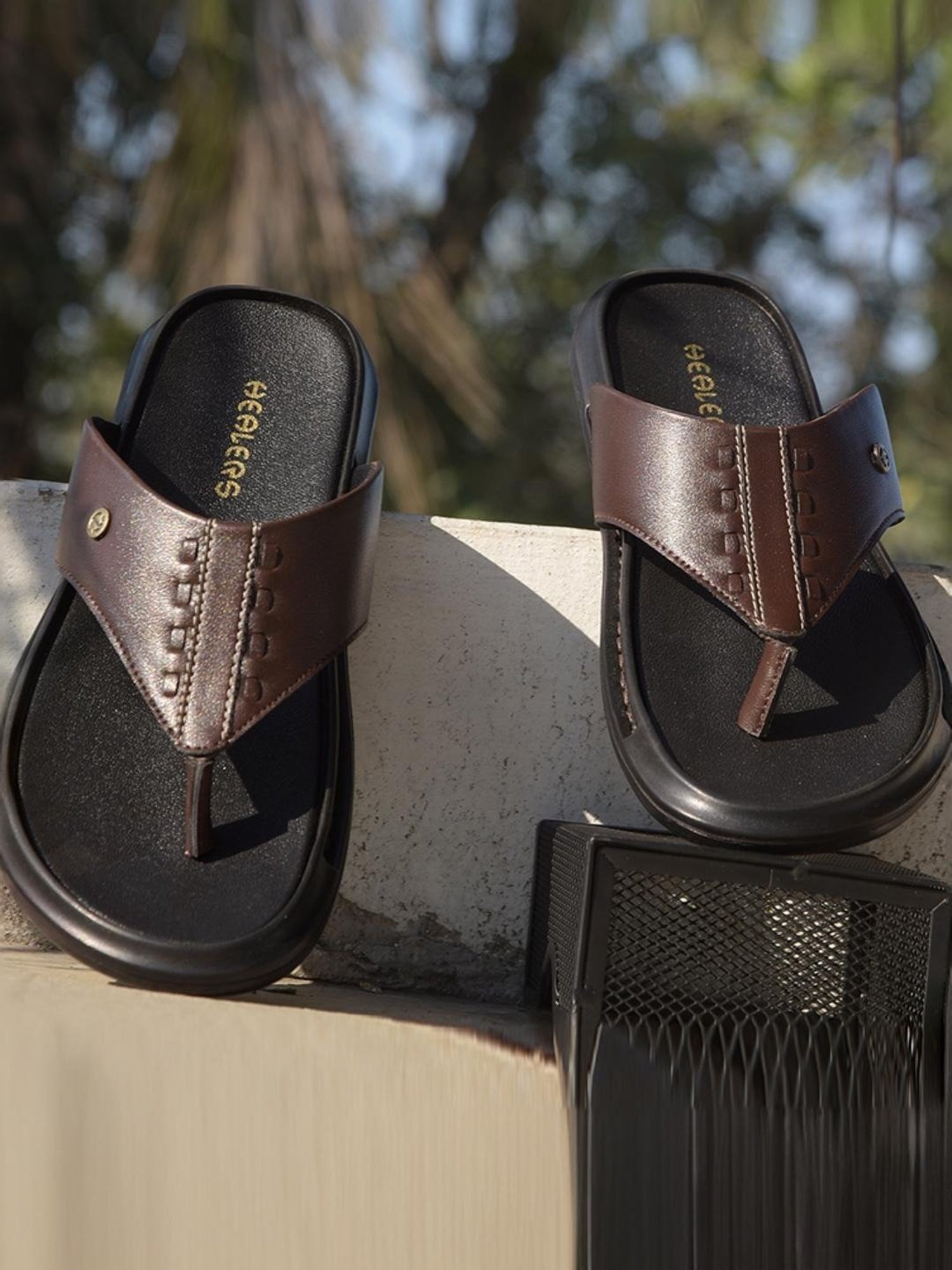 Healers by Liberty Men's Brown Thong Sandals