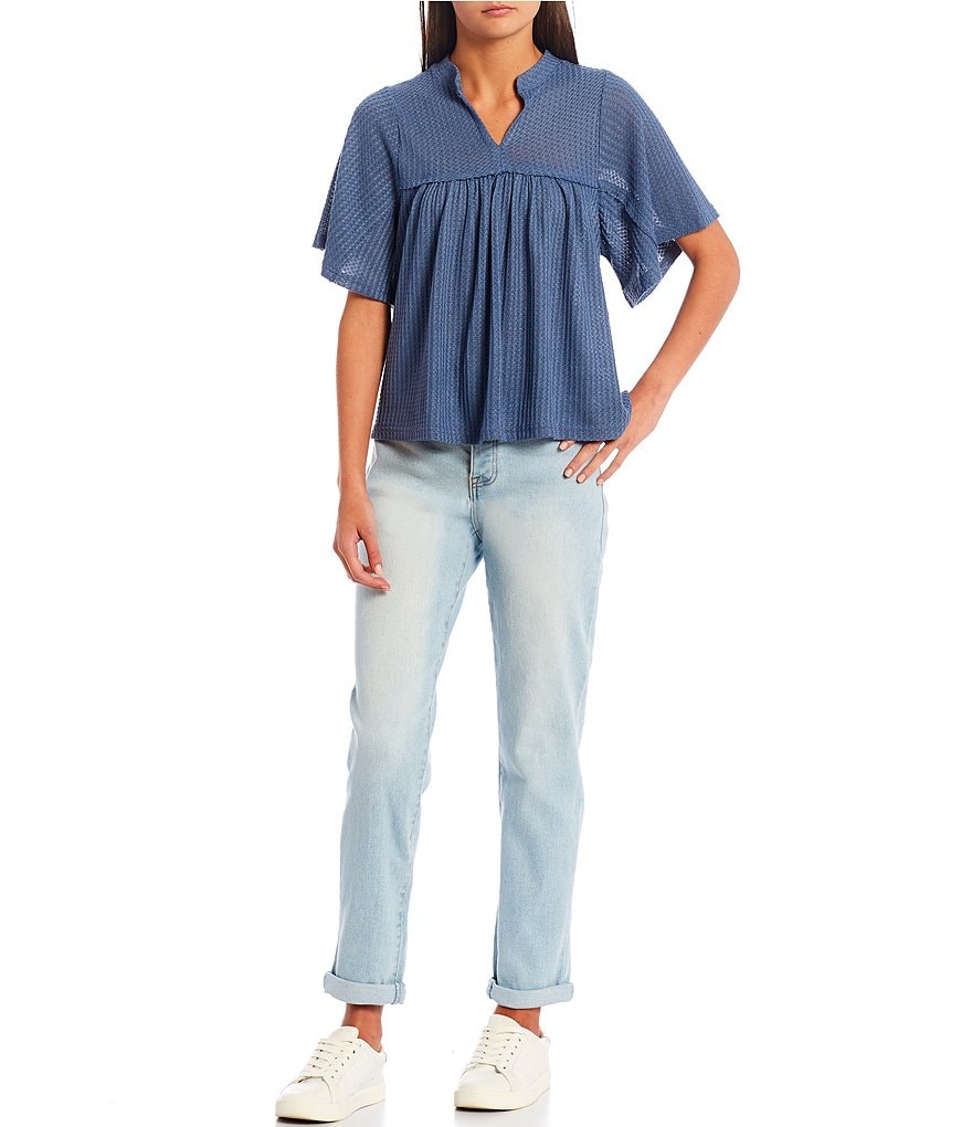 Celebrity Pink High Rise Slim Mom Jeans