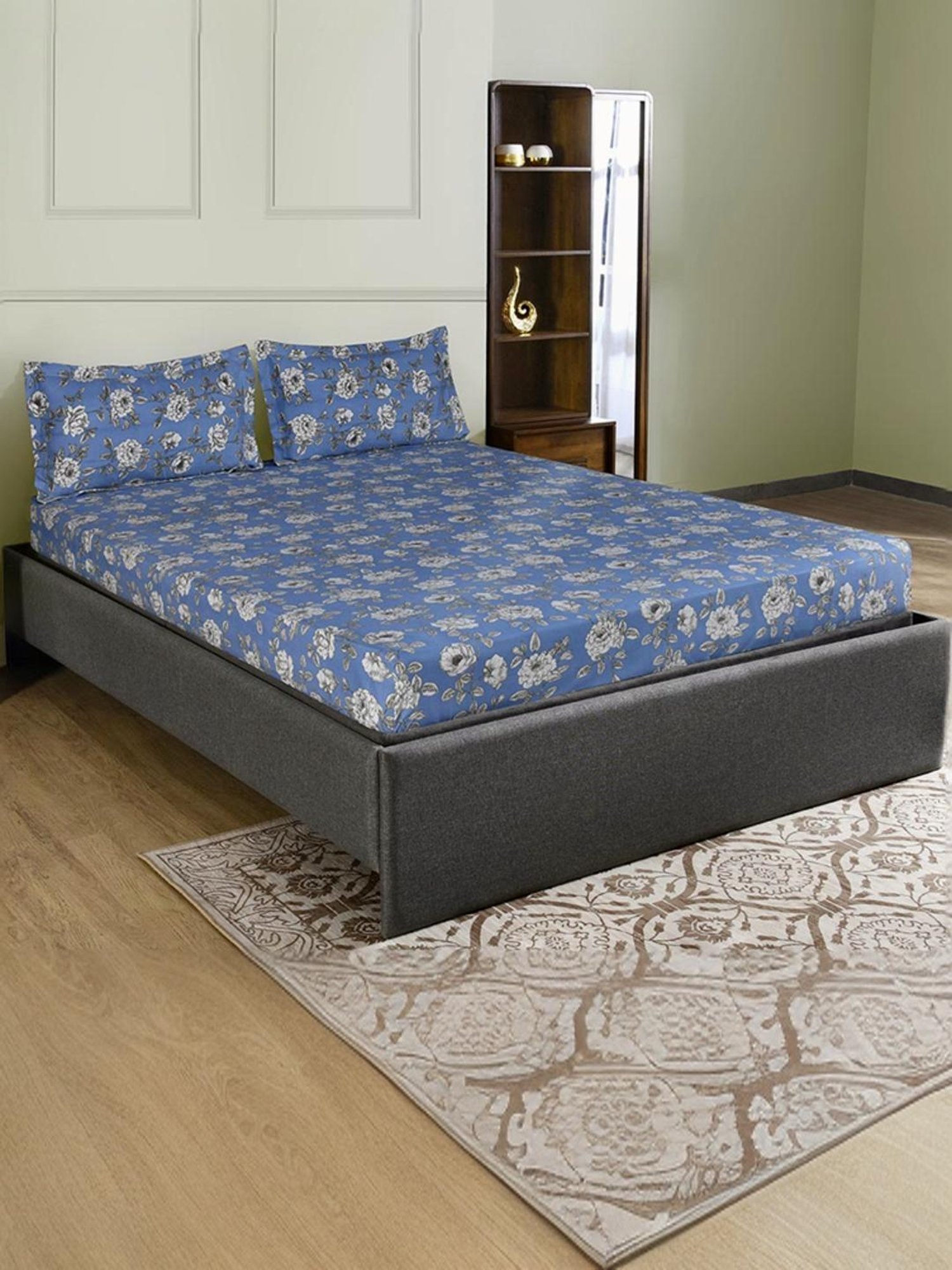 @Home Aurora Blue 130 GSM Polyester Double Bedsheet with 2 Pillow Covers