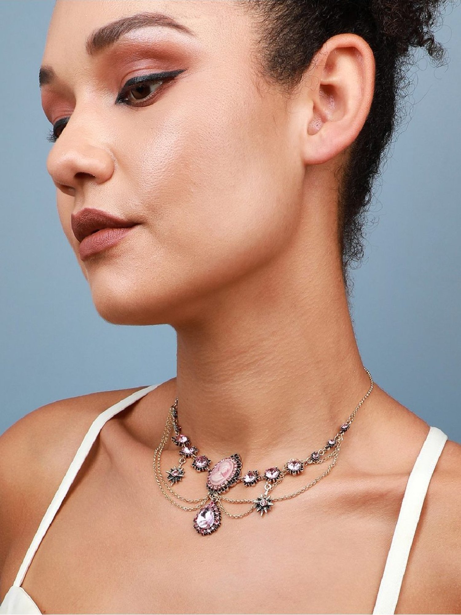 ToniQ Gold-Plated White Baroque Choker Necklace for Women