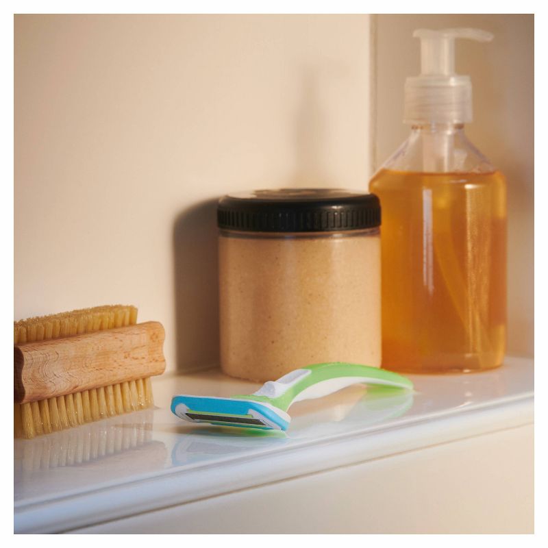 Venus Extra Smooth Green Disposable Women's Razors - 2ct