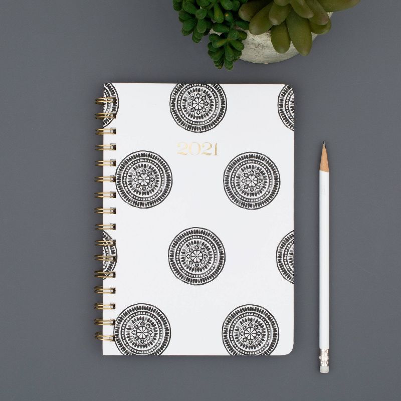 2021 Planner 5.875" x 8.5" Brooklyn Hardcover Medallion - Cambridge
