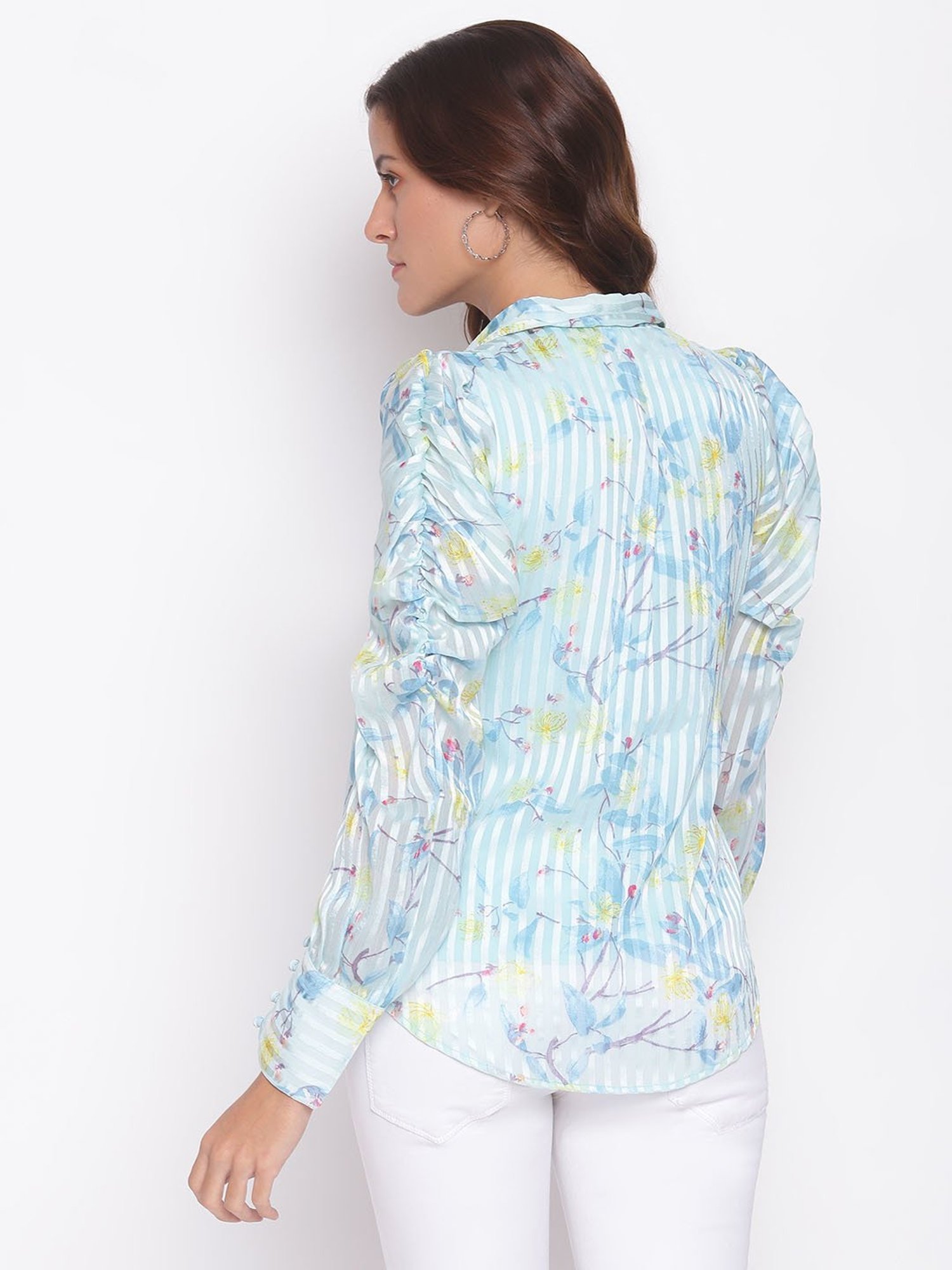 Latin Quarters Light Blue Floral Print Top