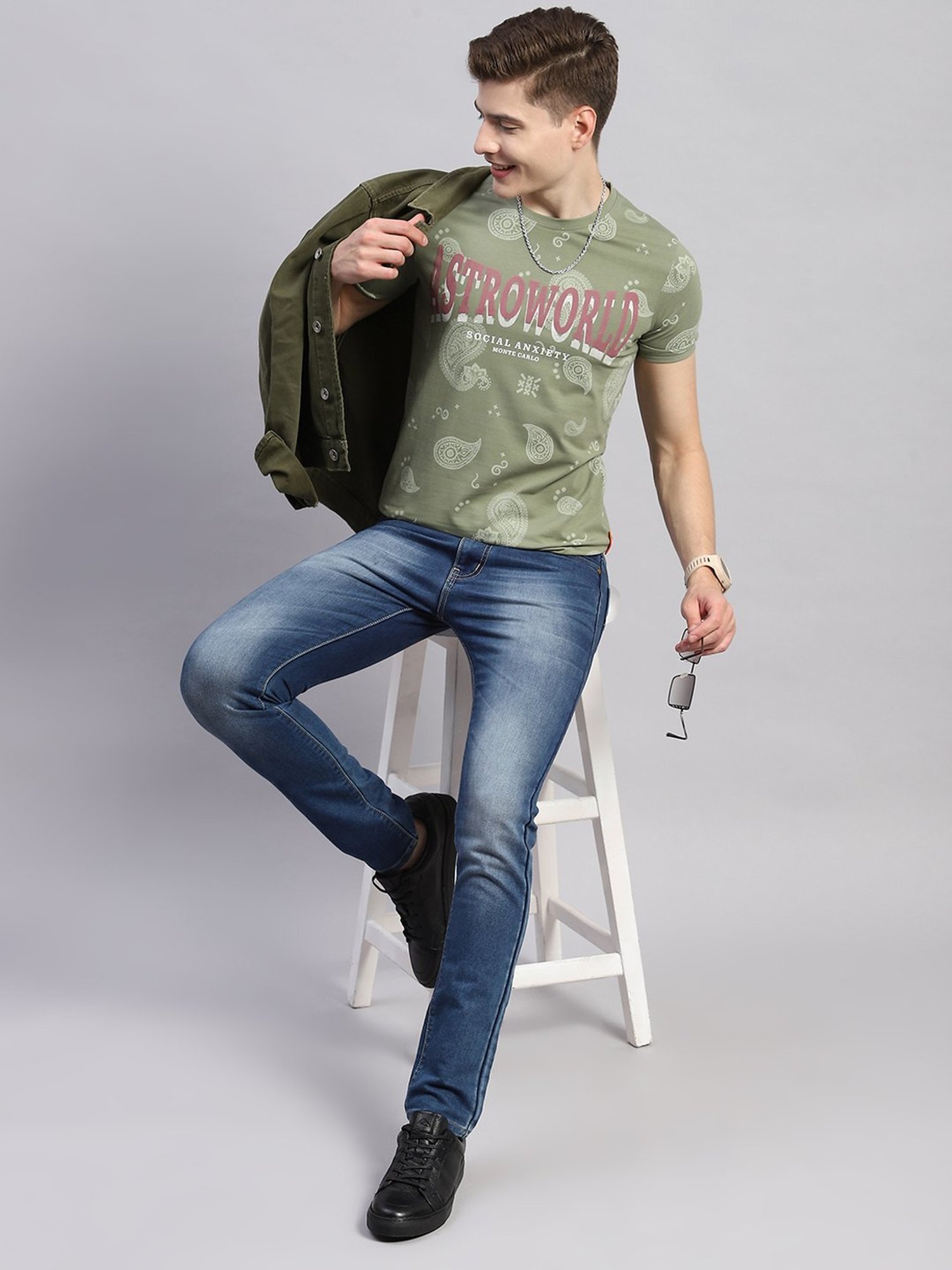 Monte Carlo Olive Smart Fit Printed T-Shirt
