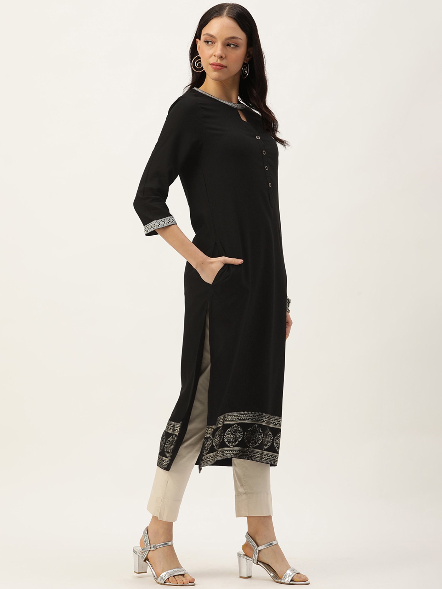 Amukti Black Rayon Embroidered Straight Kurta