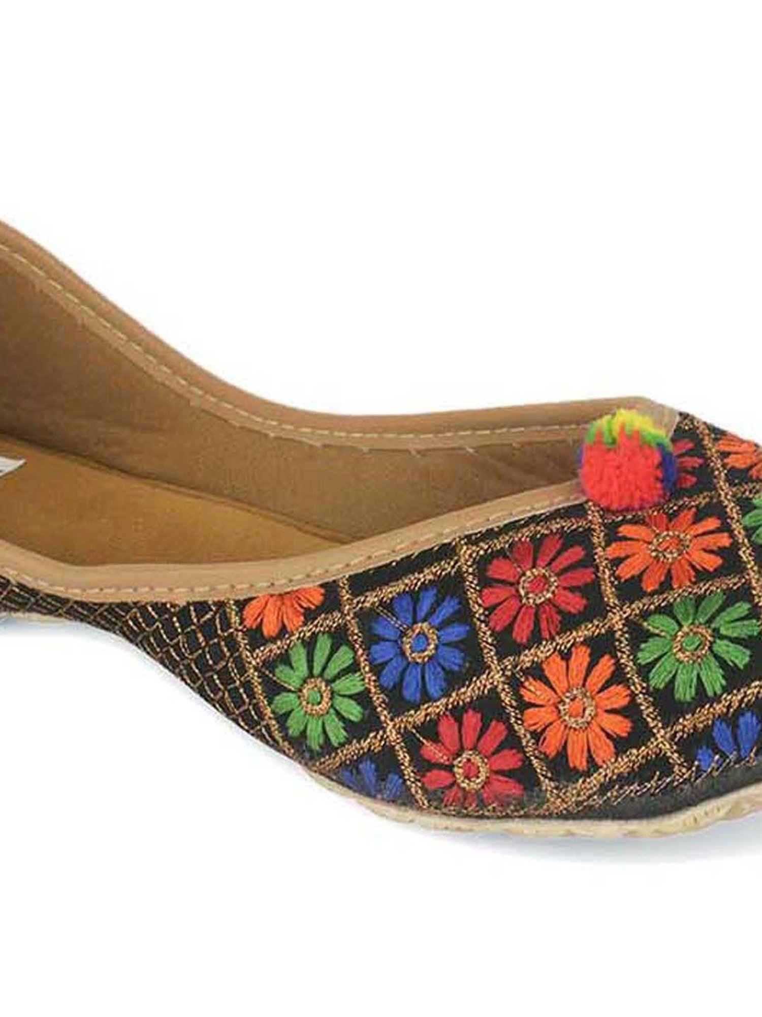 Desi Colour Women's Multicoloured Ethnic Juttis
