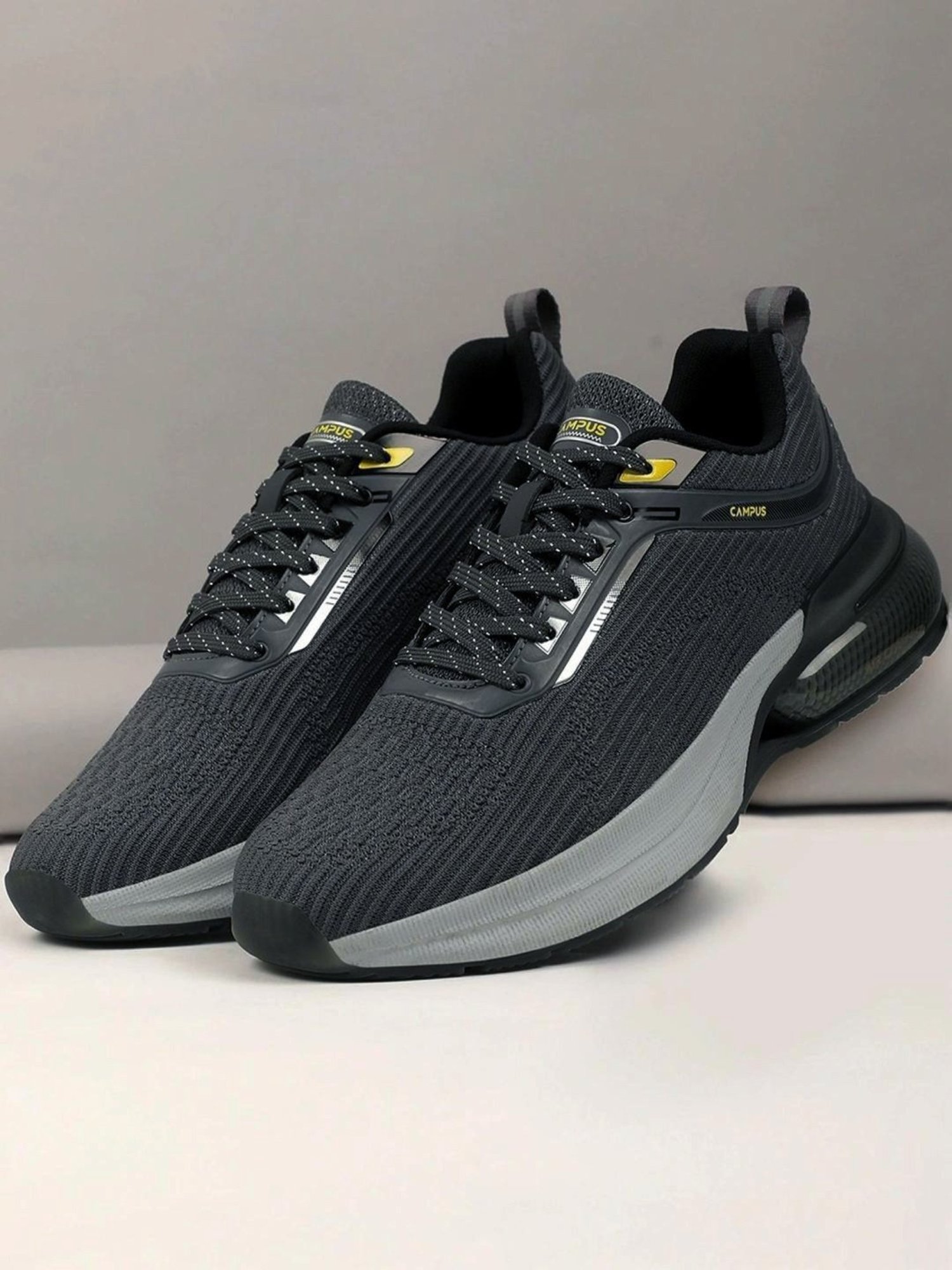 Nivia Endeavour 2.0 Grey Running Shoes