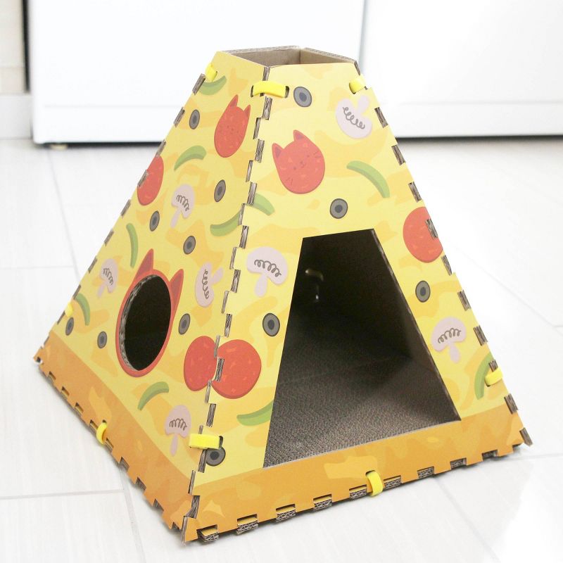 Quirky Kitty Pizza Cardboard Cat Scratch House