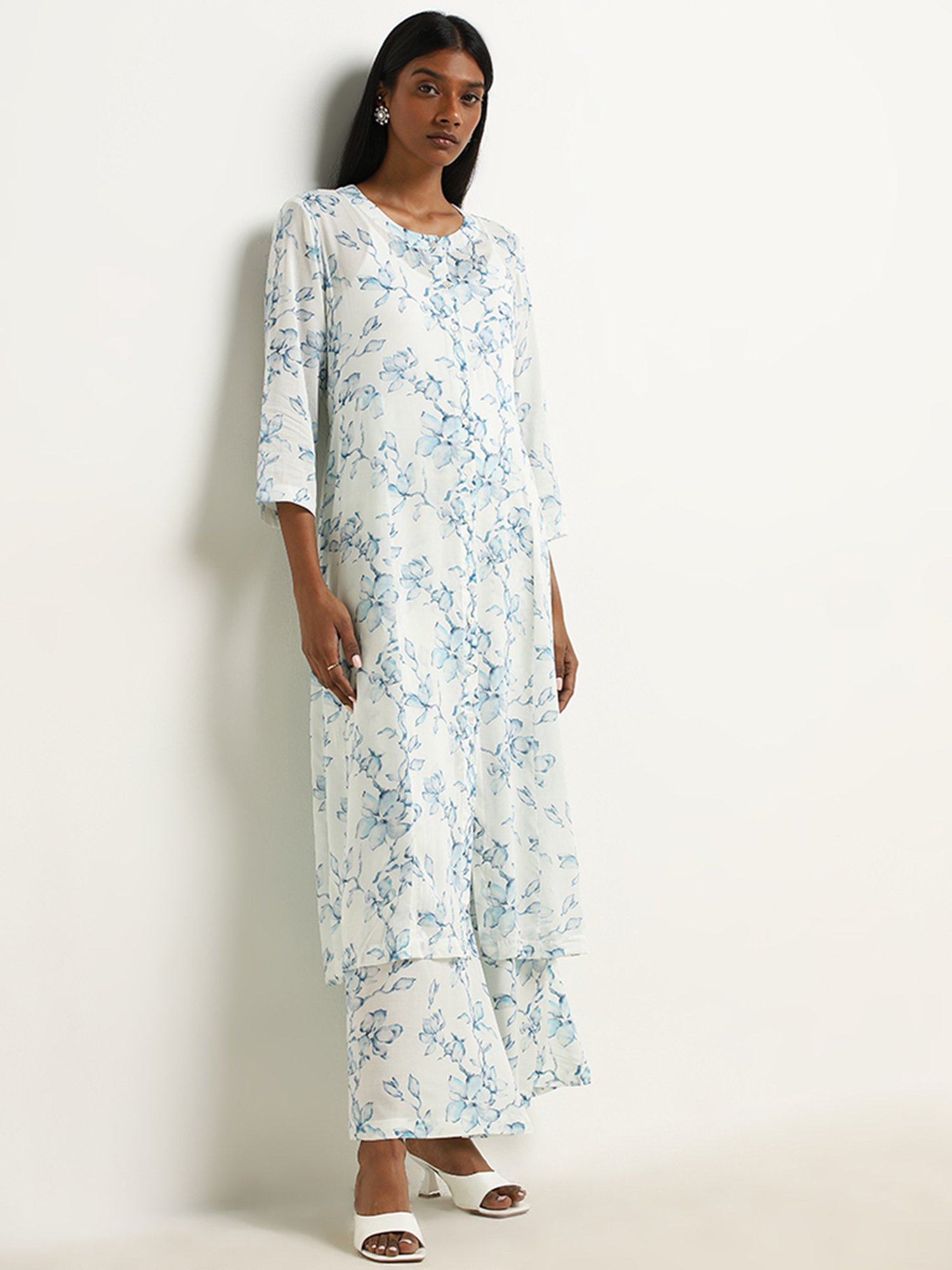 Zuba by Westside Light Blue Floral Printed High-Rise Palazzos