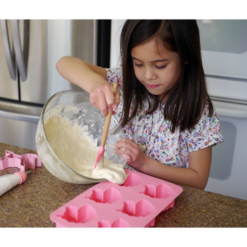 Handstand Kitchen Rainbows and Unicorns Ultimate Unicorn Baking Party