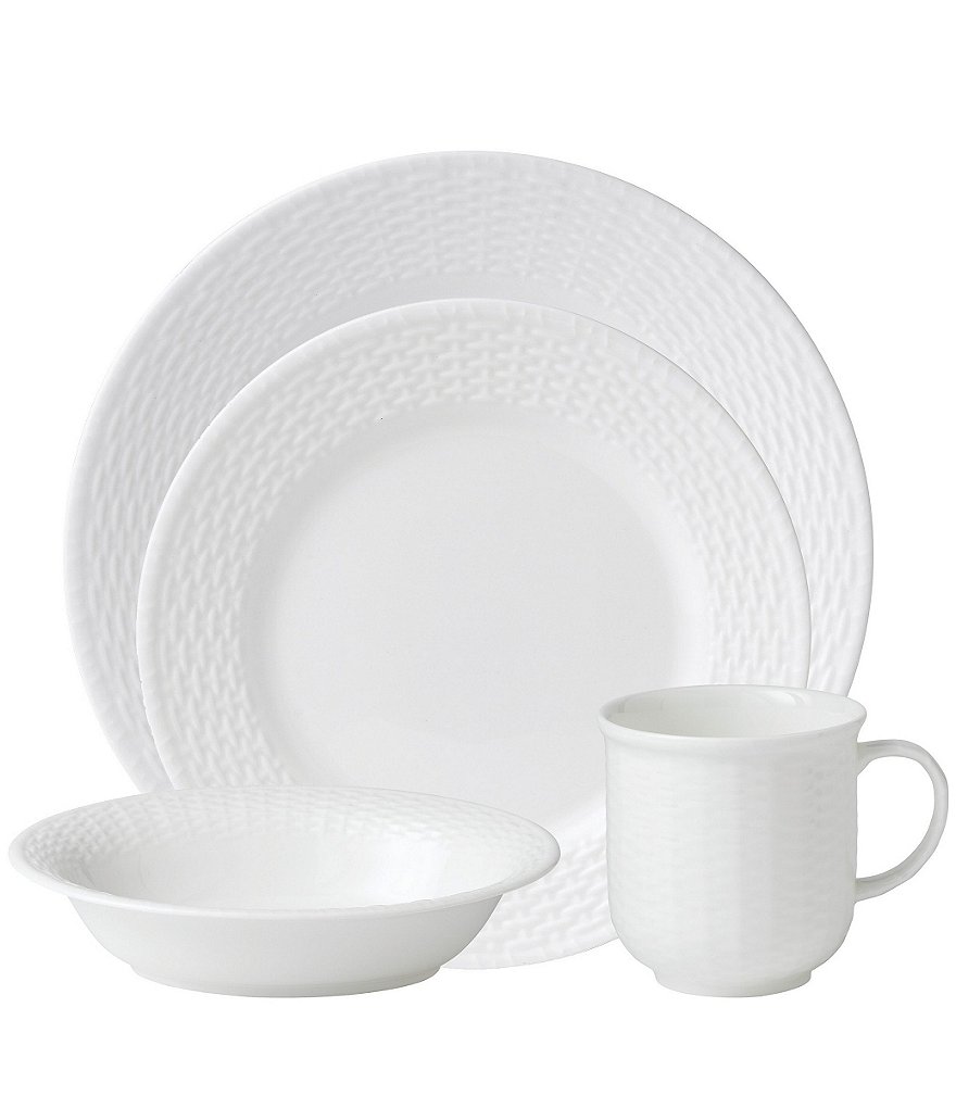 Wedgwood Nantucket Basket Sculpted Bone China 4-Piece Place Setting
