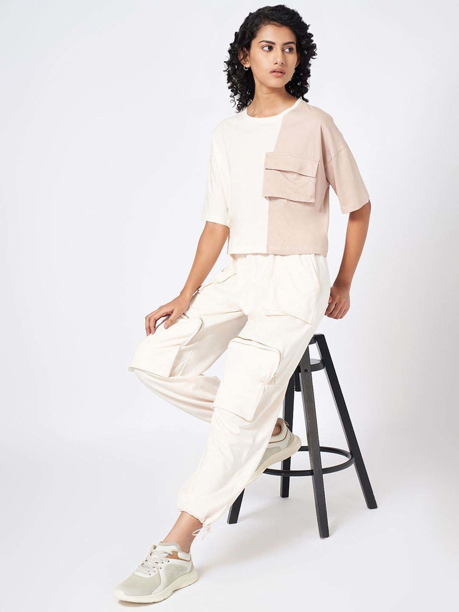 Ajile by Pantaloons White & Pink Cotton Color-Block T-Shirt