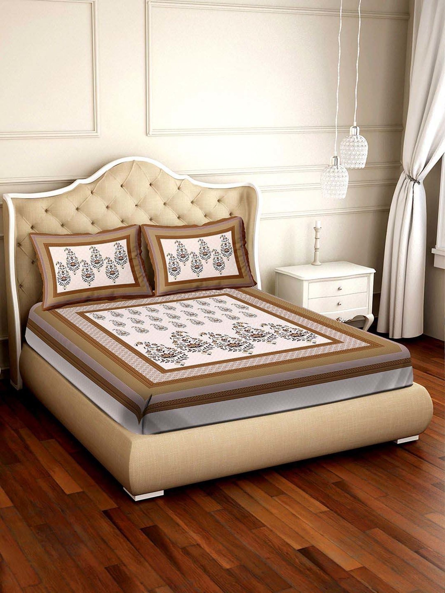 BELLA CASA Amer Printed Brown & White 350 TC Cotton King Bedsheet with 2 Pillow Covers