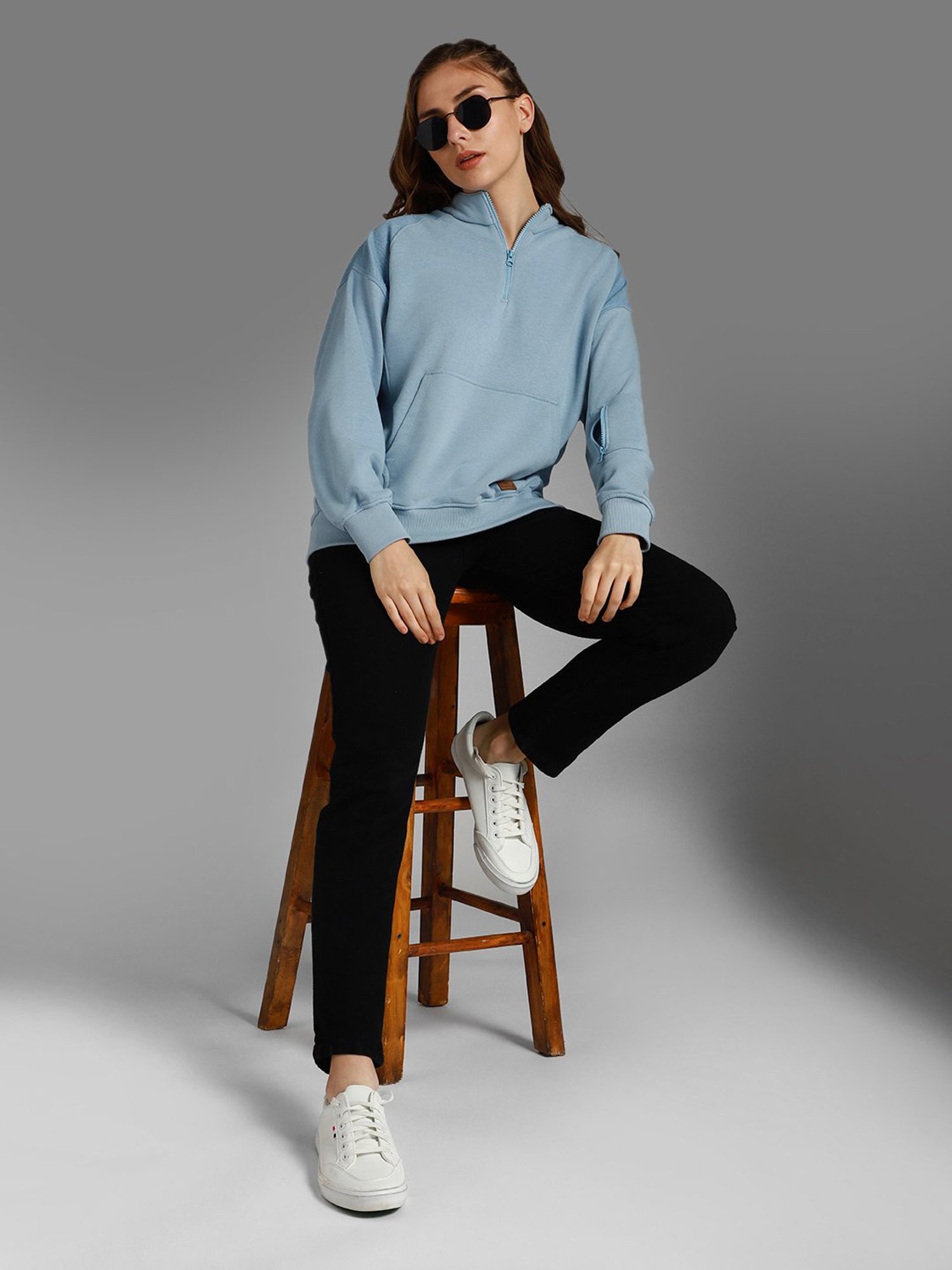 High Star Blue Cotton Regular Fit Sweatshirt