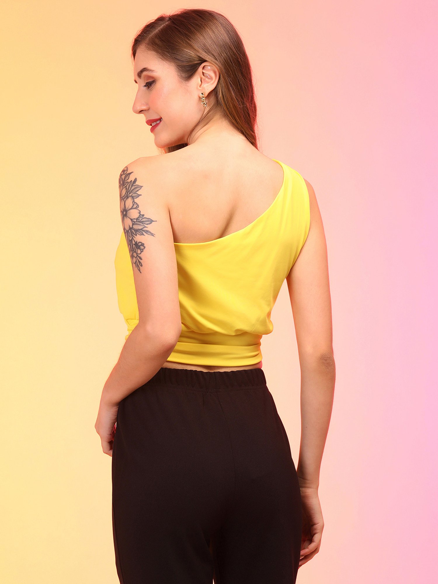 Globus Yellow Slim Fit Crop Top