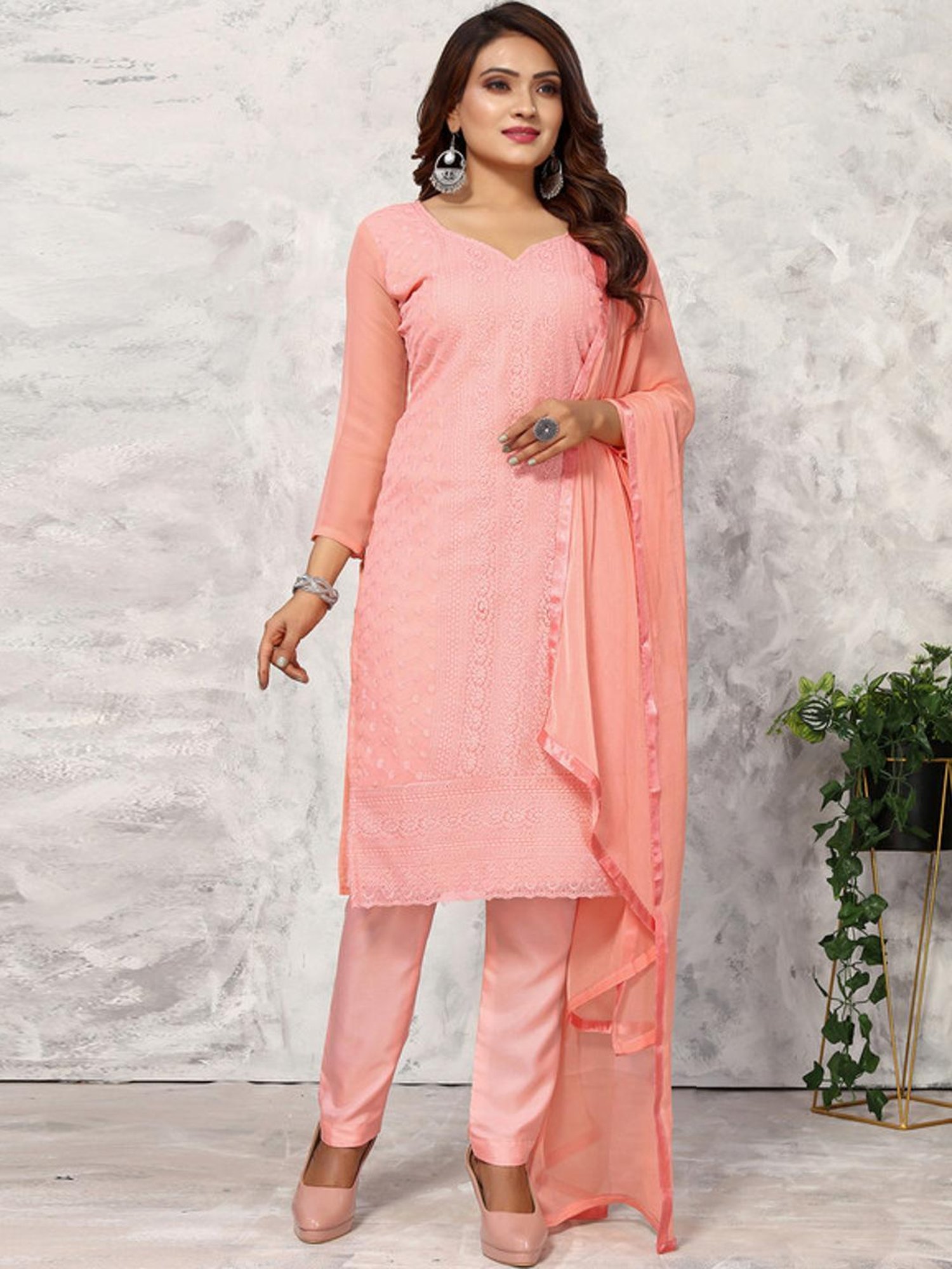 Skylee Peach Embroidered Kurta Pant Set With Dupatta