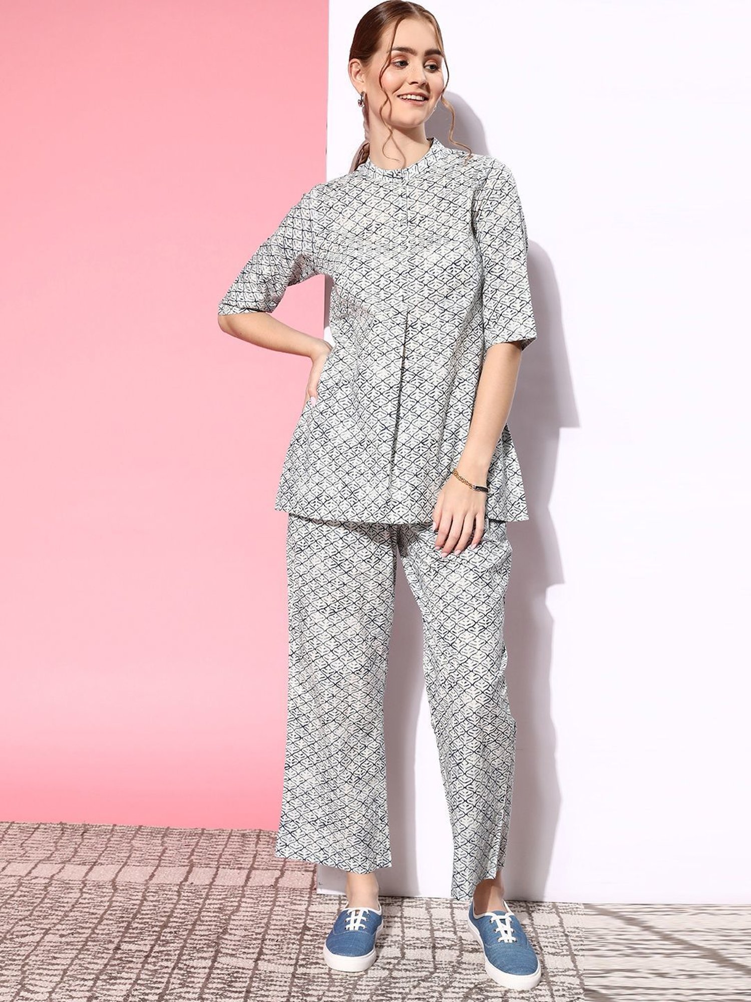 Prakrti Grey Cotton Printed Top Pant Set