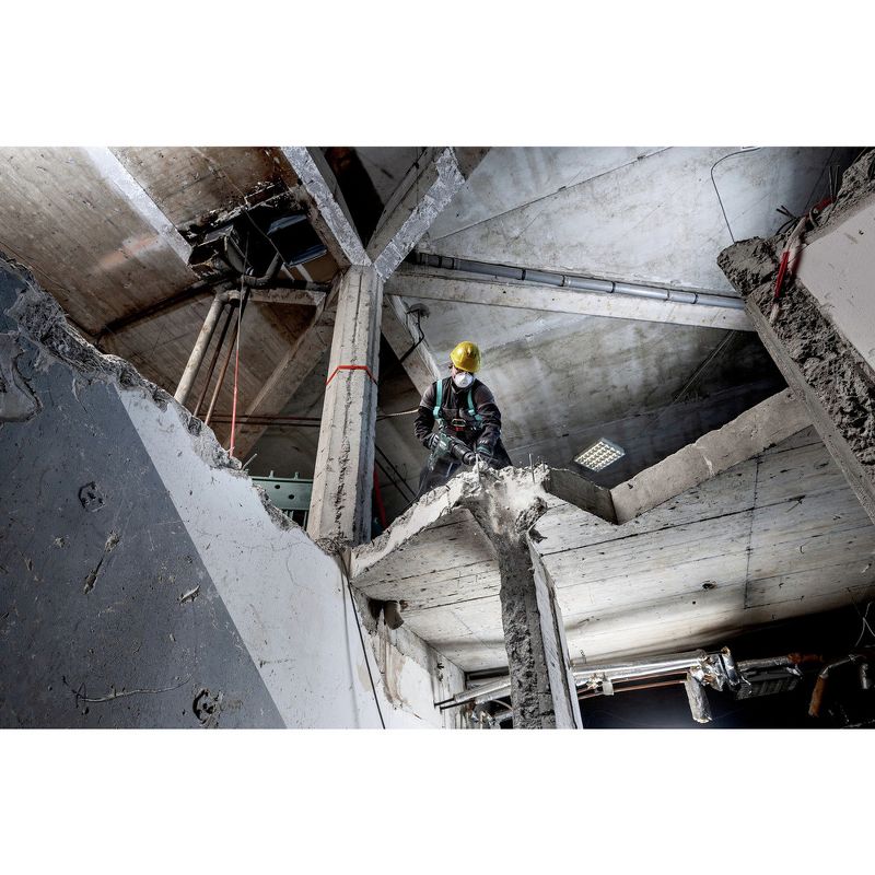 Metabo 600767620 KHEV 11-52 BL 14.8 Amp 190/270 RPM SDS-MAX Combination Brushless 2-1/16 in. Corded Rotary Hammer