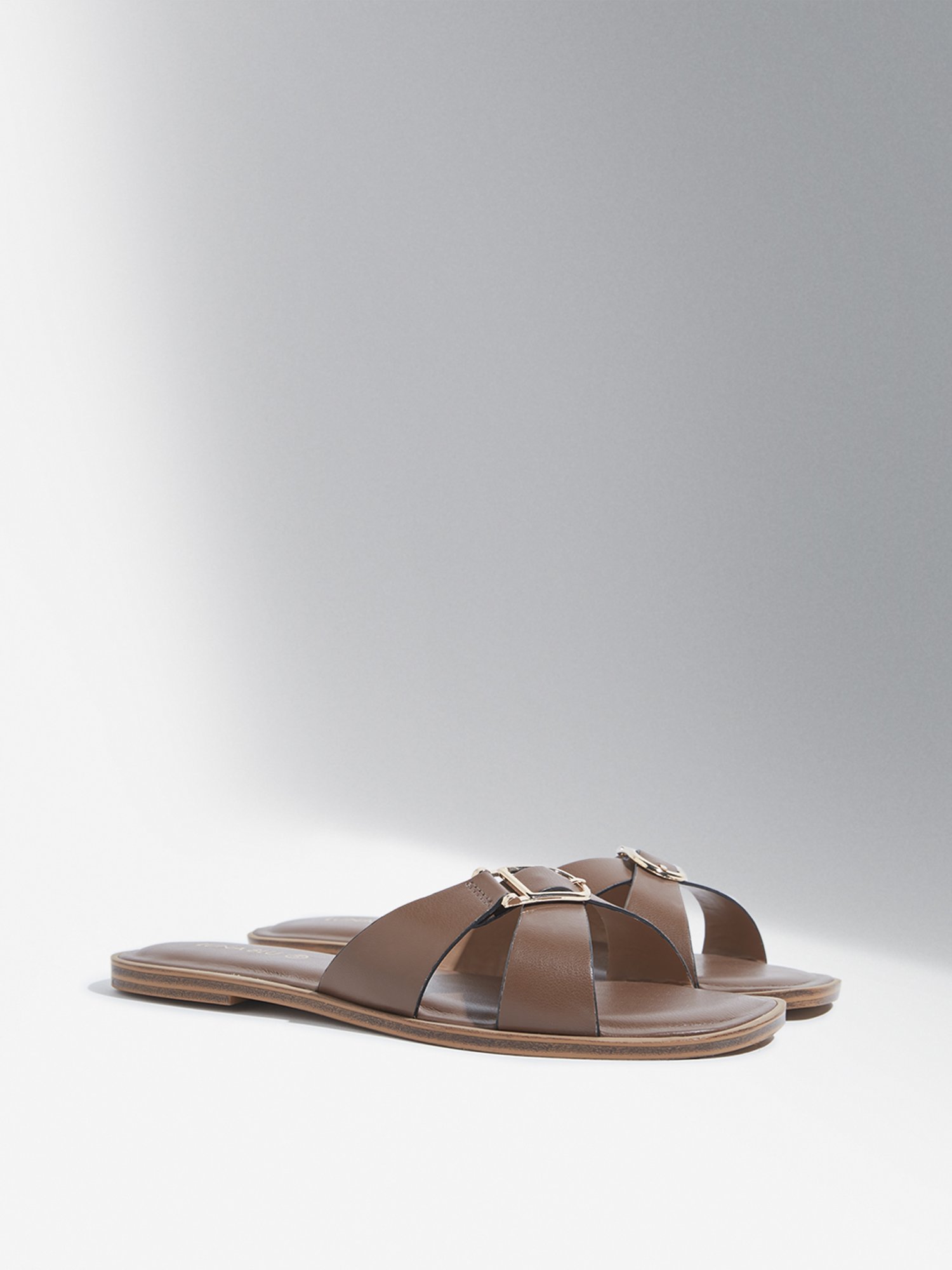 LUNA BLU by Westside Brown Cross Strap Buckle Slides