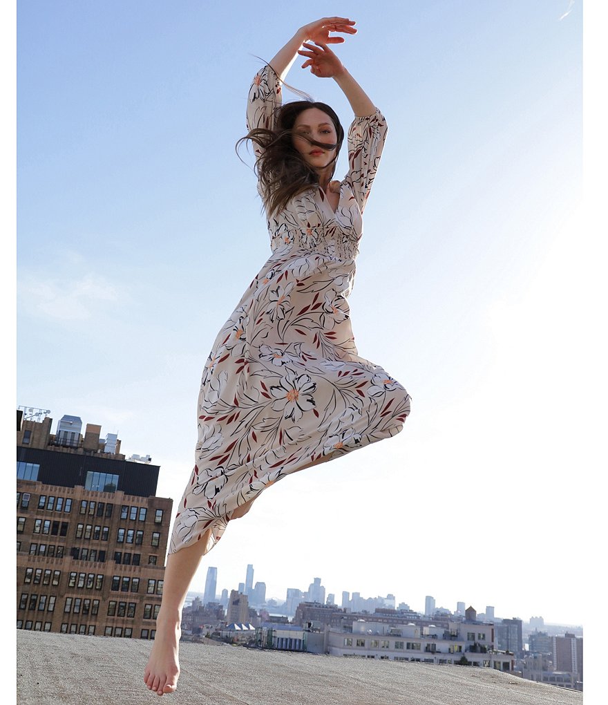 Donna Morgan Long Sleeve Smocked Floral V-Neck Maxi Dress