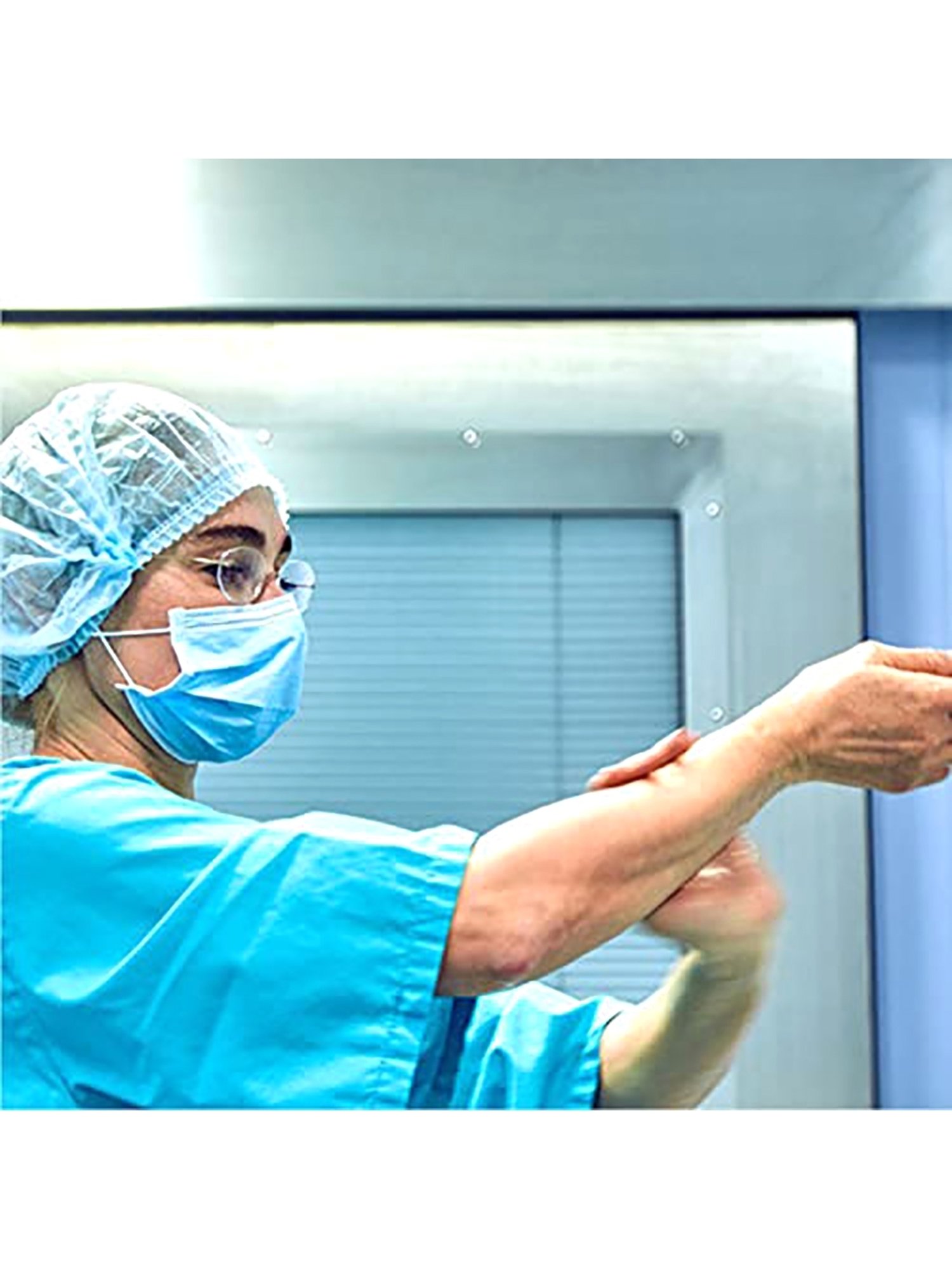 Magnum Flat Fold Duckbill NIOSH Certified N95 Mask (Pack of 20, White)