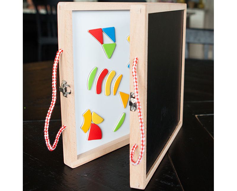  Fat Brain Toys Magnetic Creation Station FB222-1