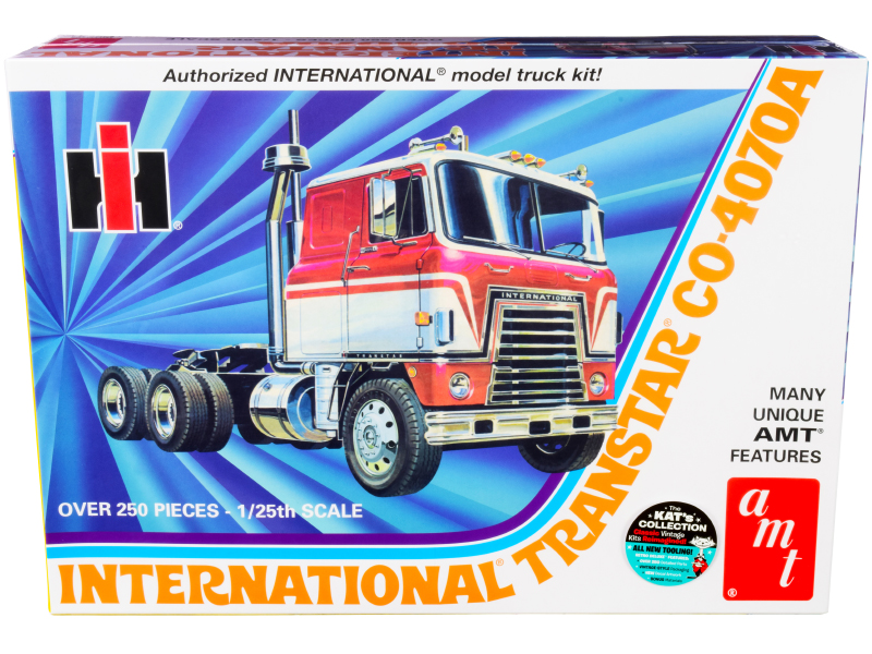 Skill 3 Model Kit International PayStar 5000 Dump Truck 1/25 Scale Model by AMT