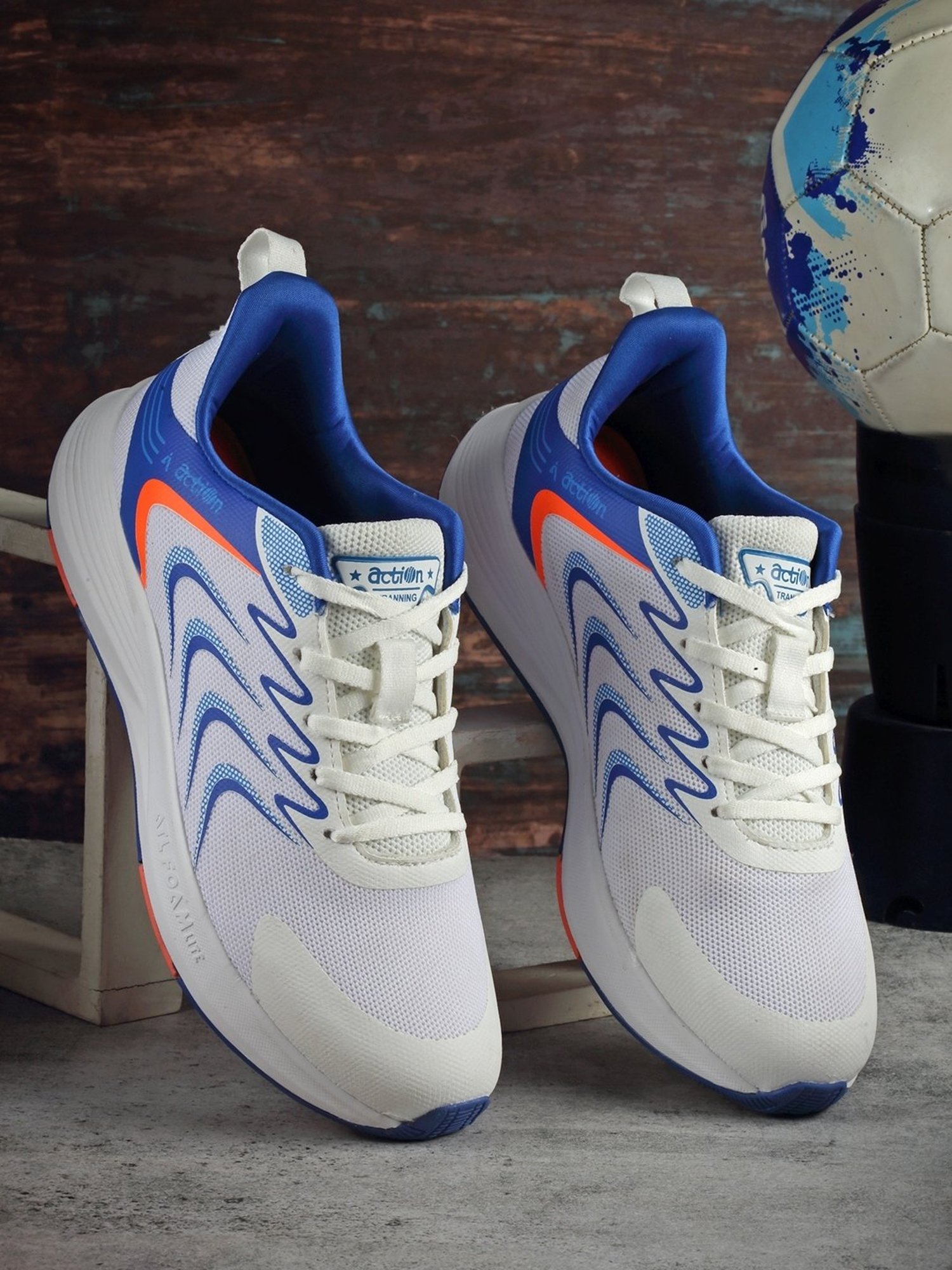 Action Men's White Running Shoes