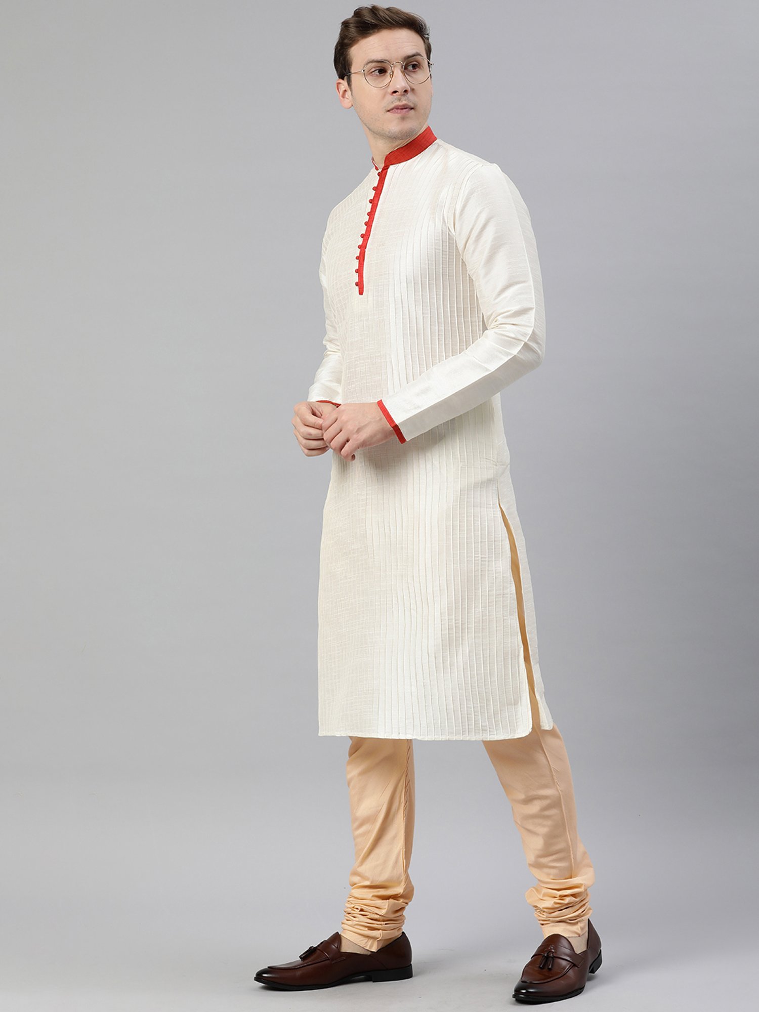 Manthan Cream Regular Fit Churidars