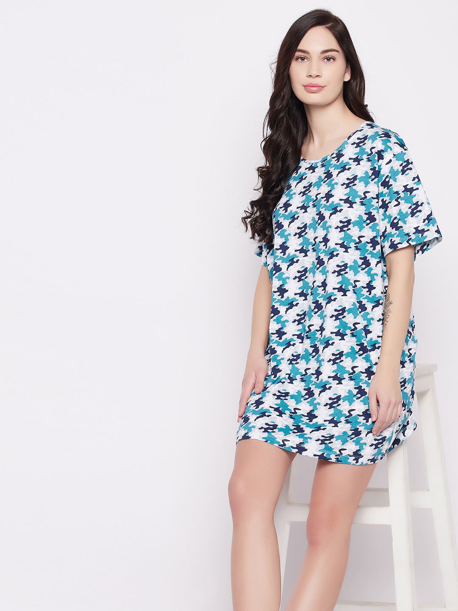 Clovia White & Blue Cotton Printed Oversized T-Shirt