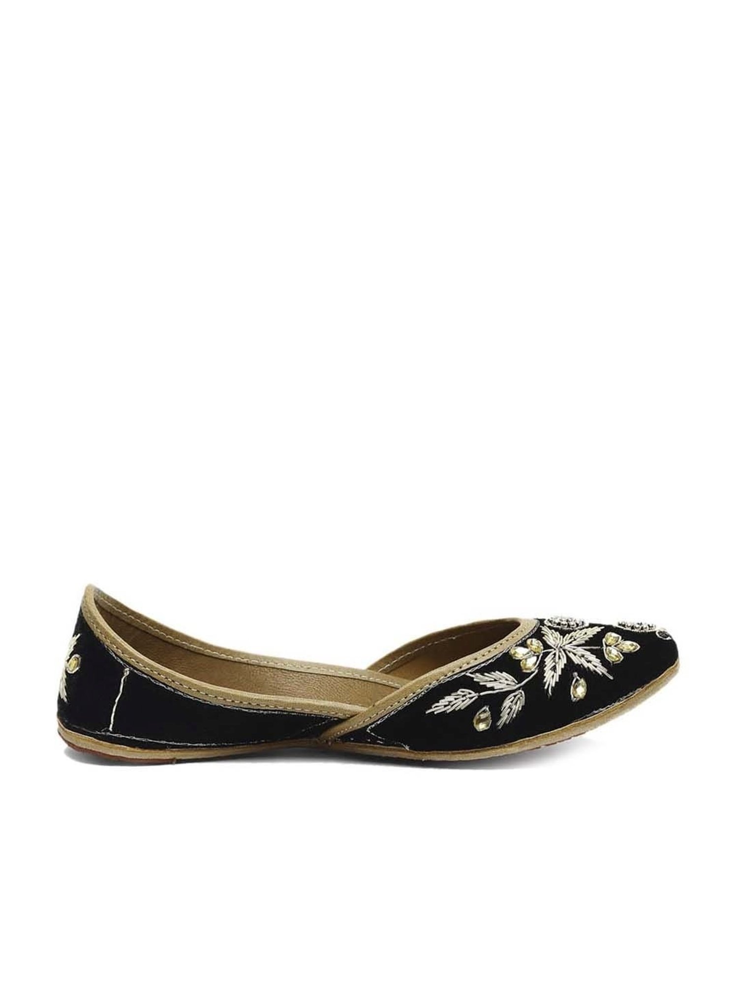 Glam Story Women's Black Ethnic Juttis