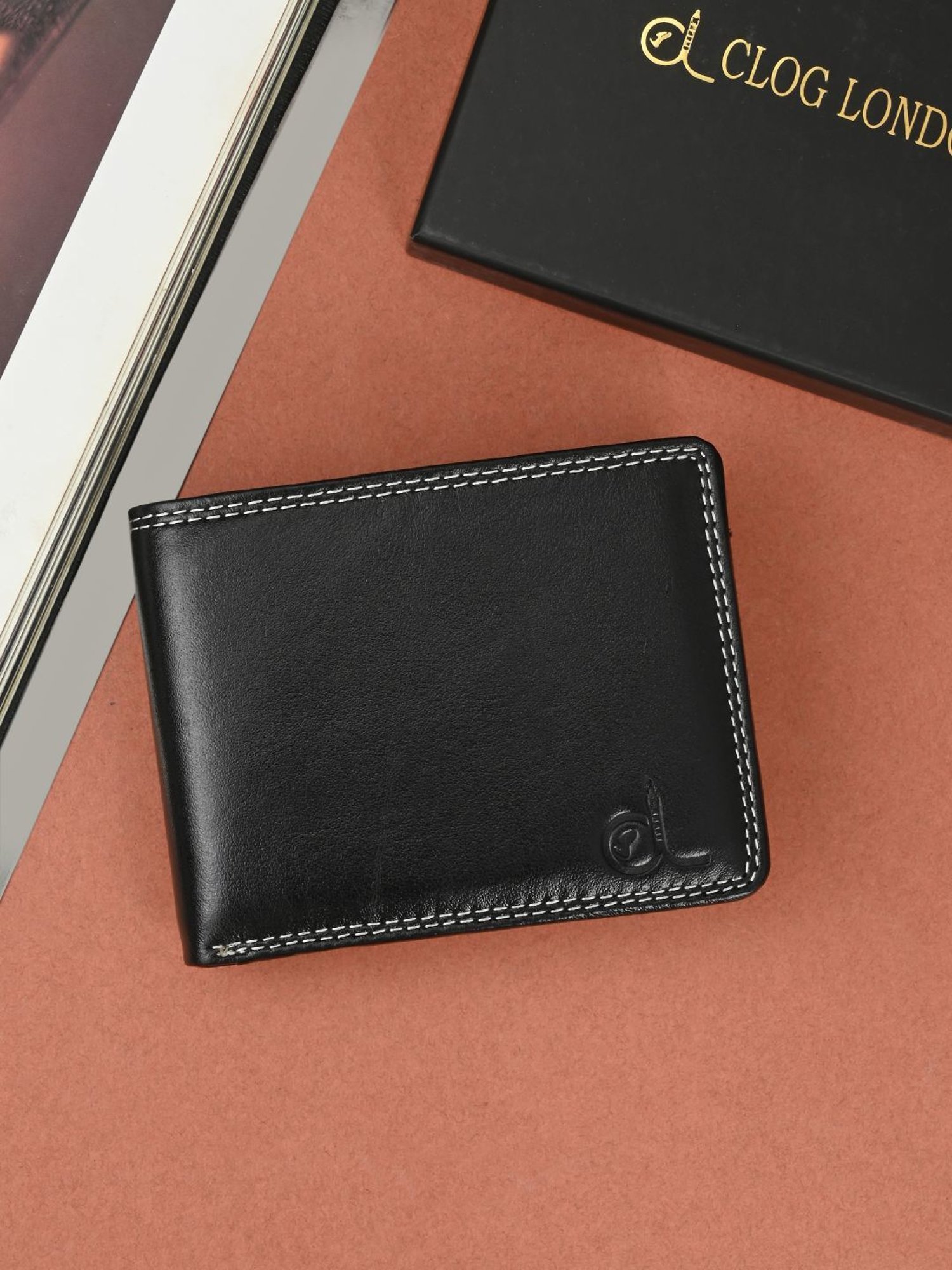 Clog London Black Leather Small Bi-Fold Wallet for Men