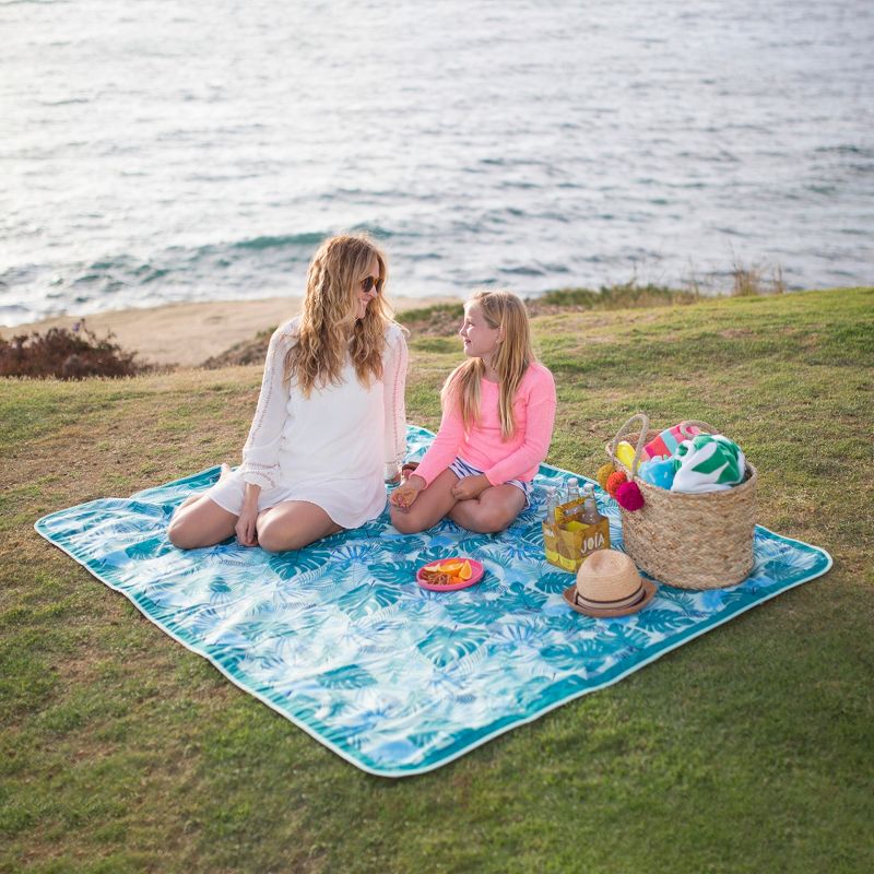 ECR4Kids Lightspeed Outdoors XL Outdoor Folding Blanket, Portable Beach Blanket, Yucca Frond (2-Pack)