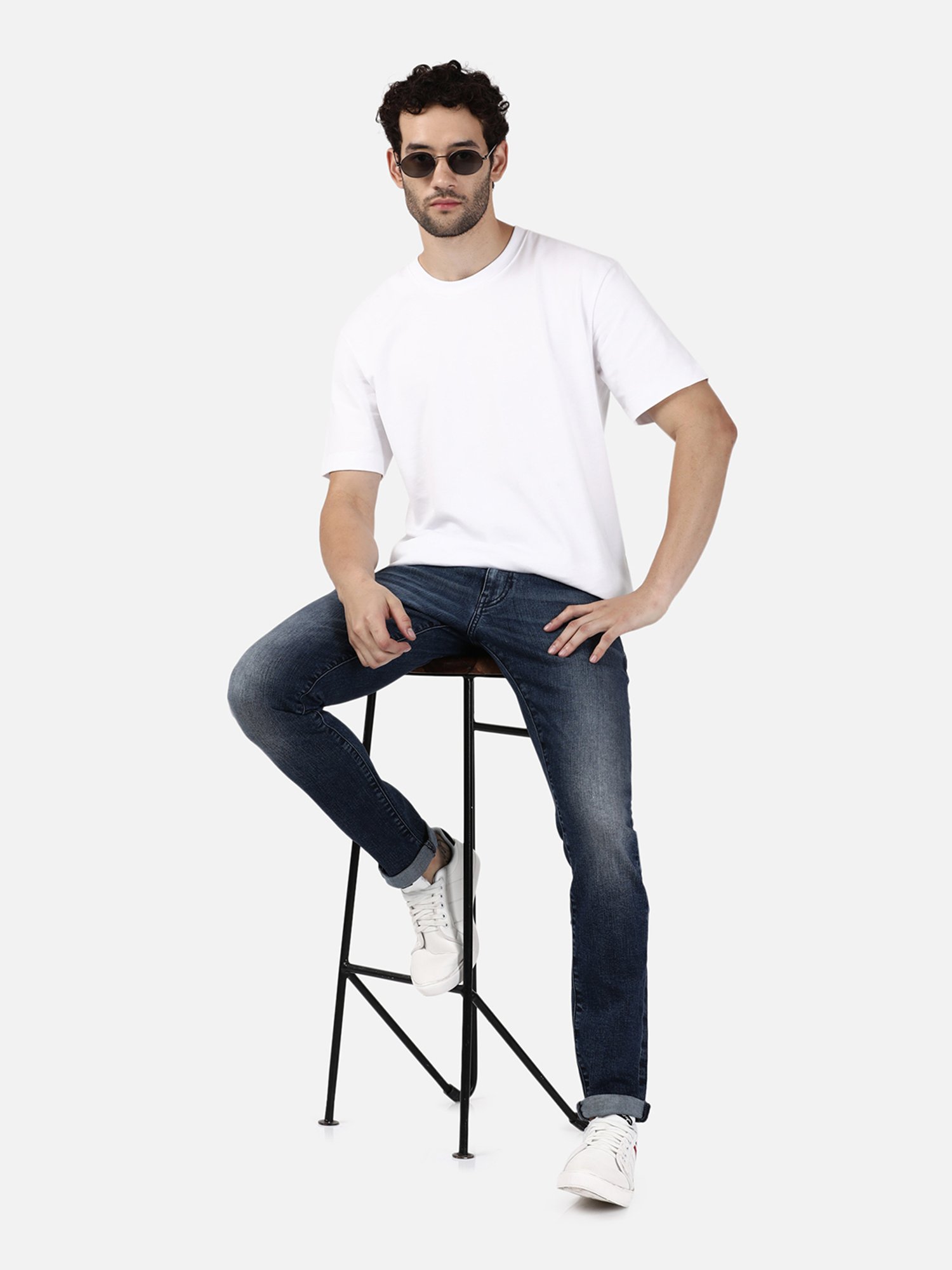 Passion Blue Slim Fit Lightly Washed Jeans