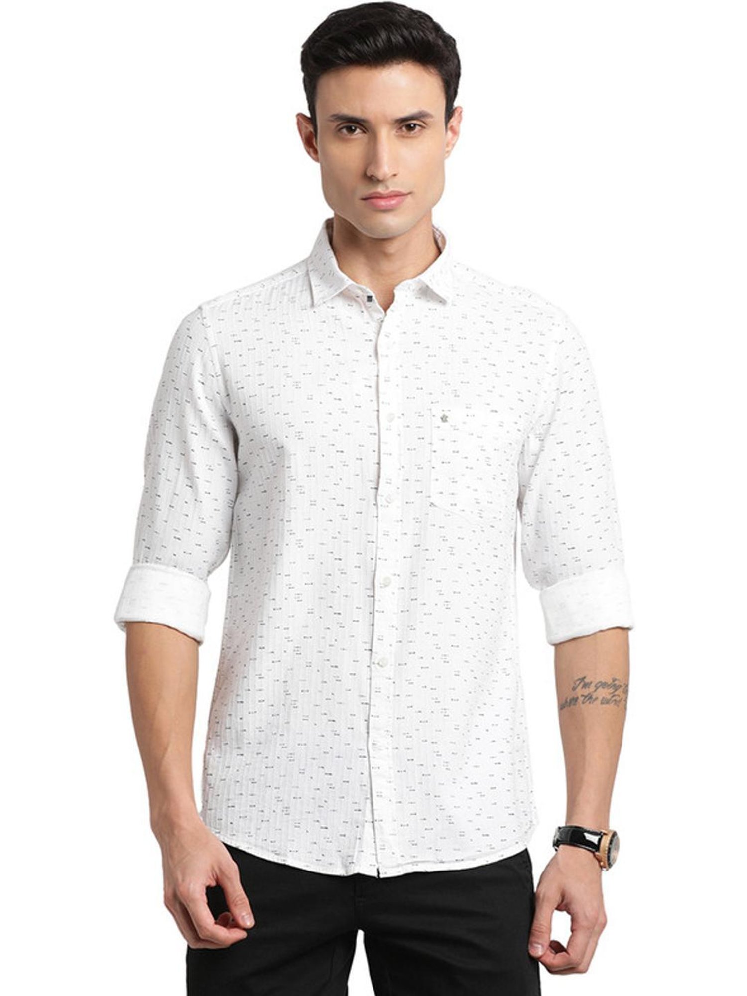 Turtle Pearl White Cotton Slim Fit Printed Shirt