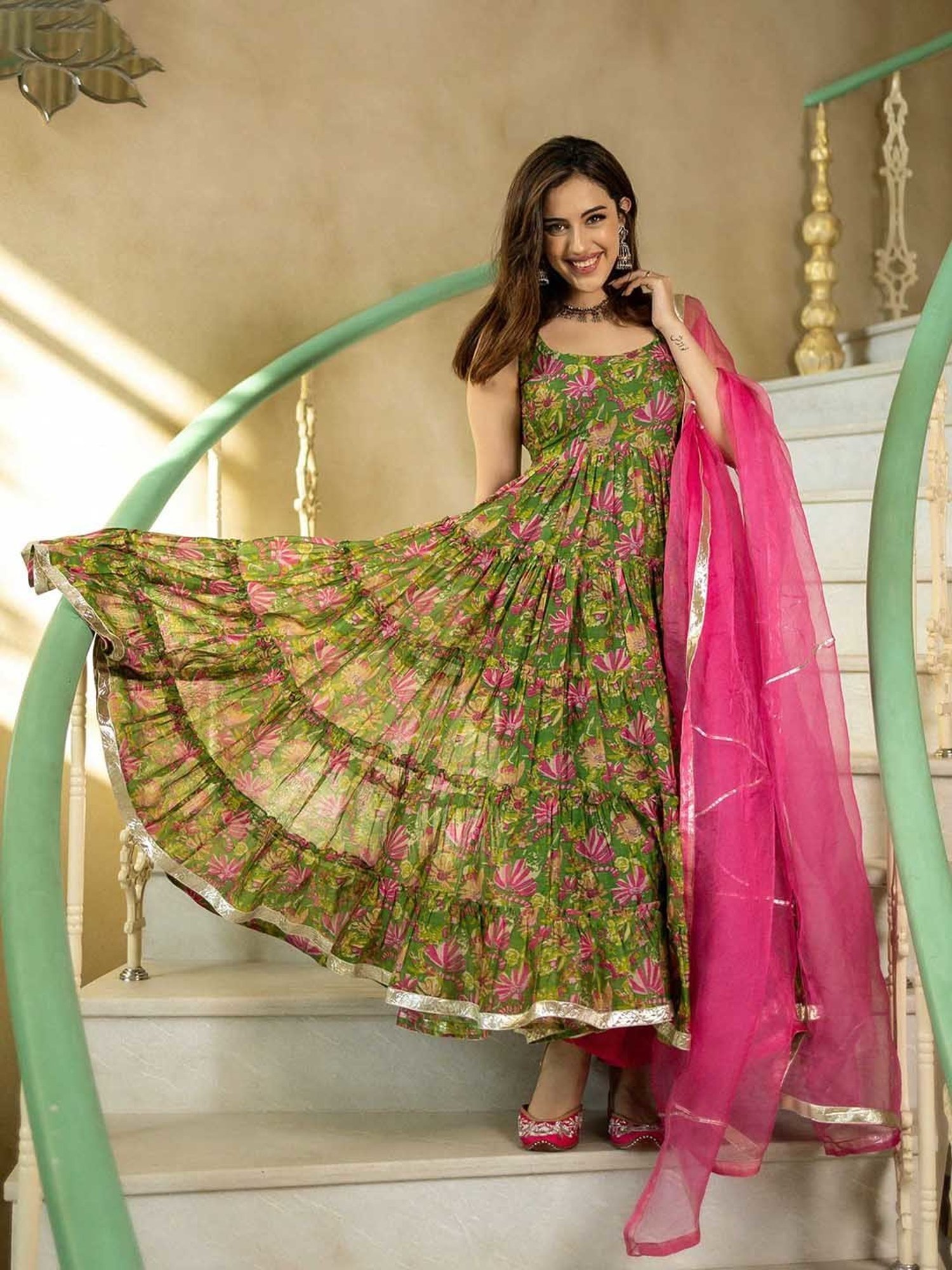 AACHHO Green Sadabahaar Chanderi Suit Set