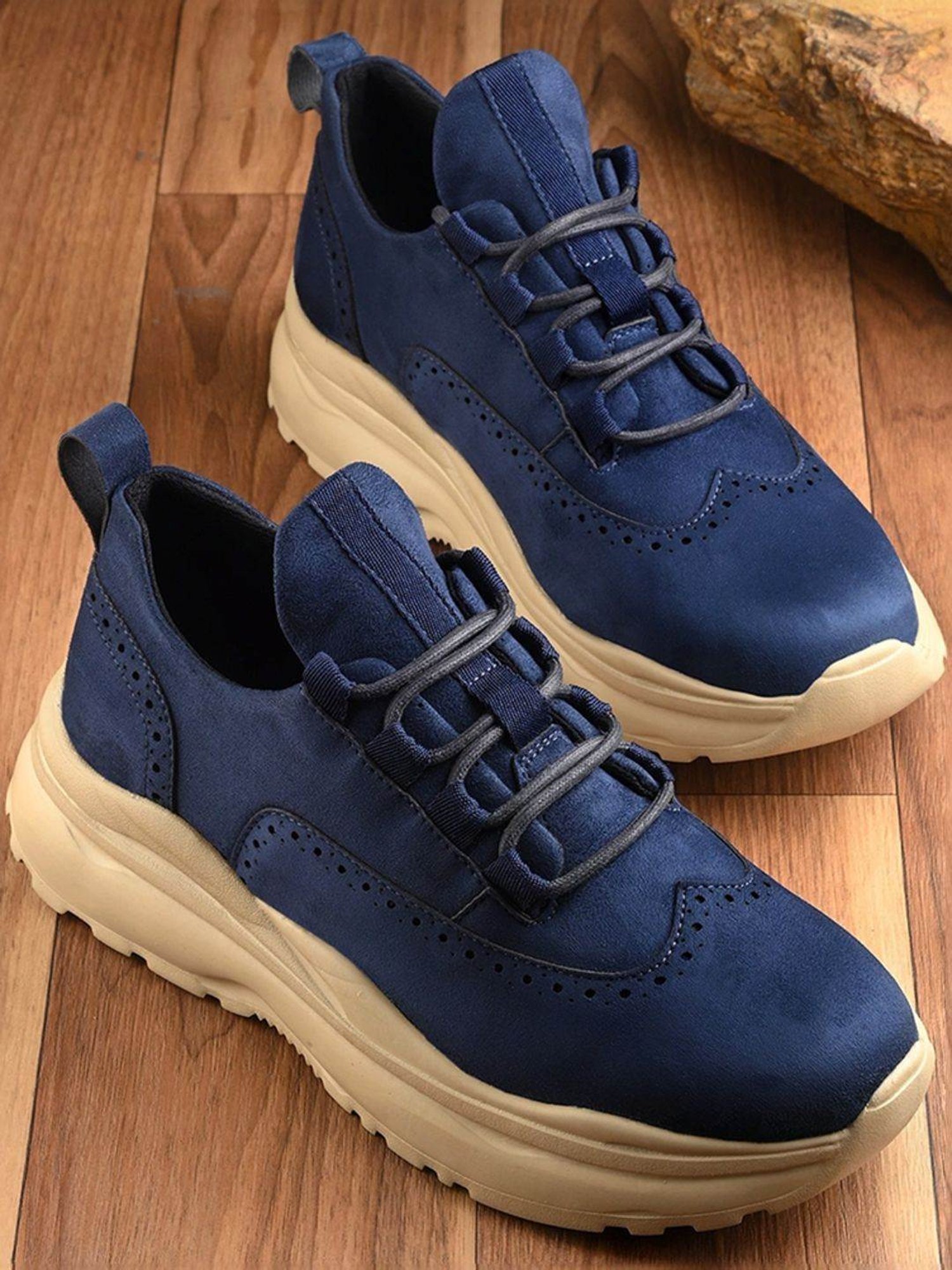 Hoversole Men's Gravity Navy Casual Sneakers