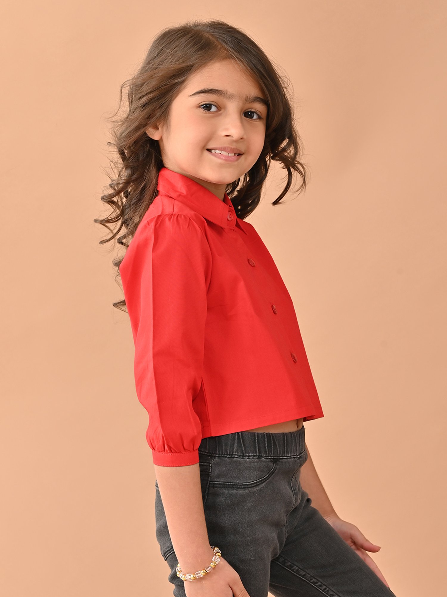 LilPicks Kids Yellow Solid Crop Top