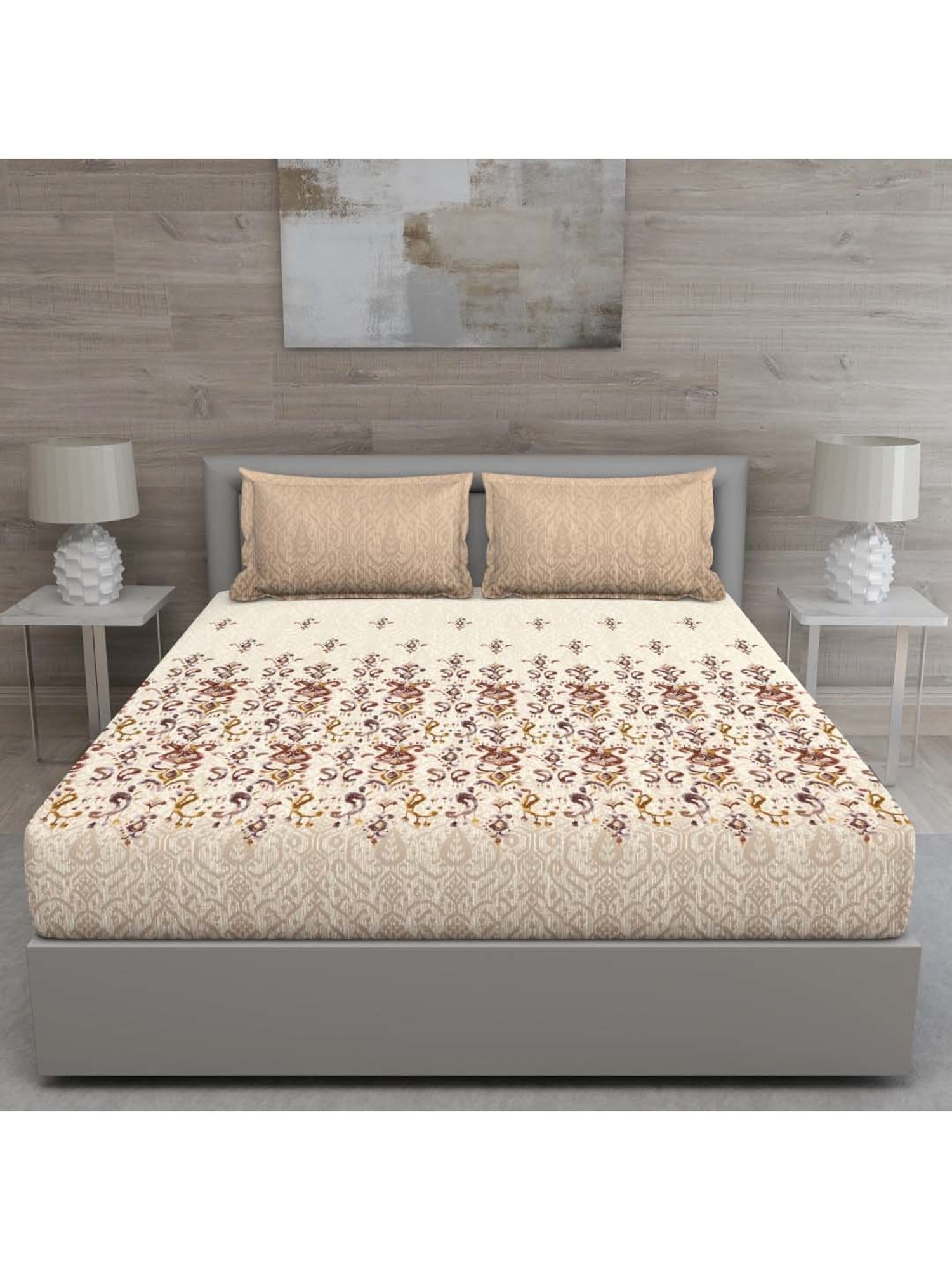 GM 'Matthiola' Beige & Brown Cotton 150 TC Double Bedsheet with 2 Pillow Covers
