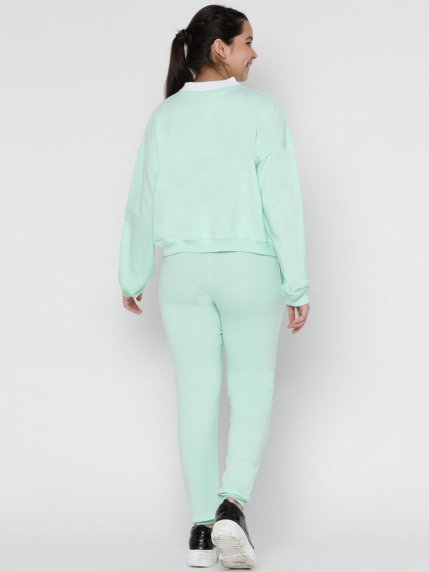 Lil Tomatoes Kids Light Green Graphic Print Full Sleeves T-Shirt with Pants