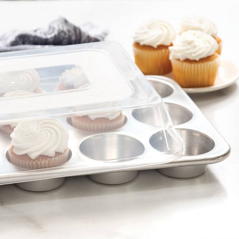 Kaiser Bakeware Steel Muffin Pan, 12 Cup