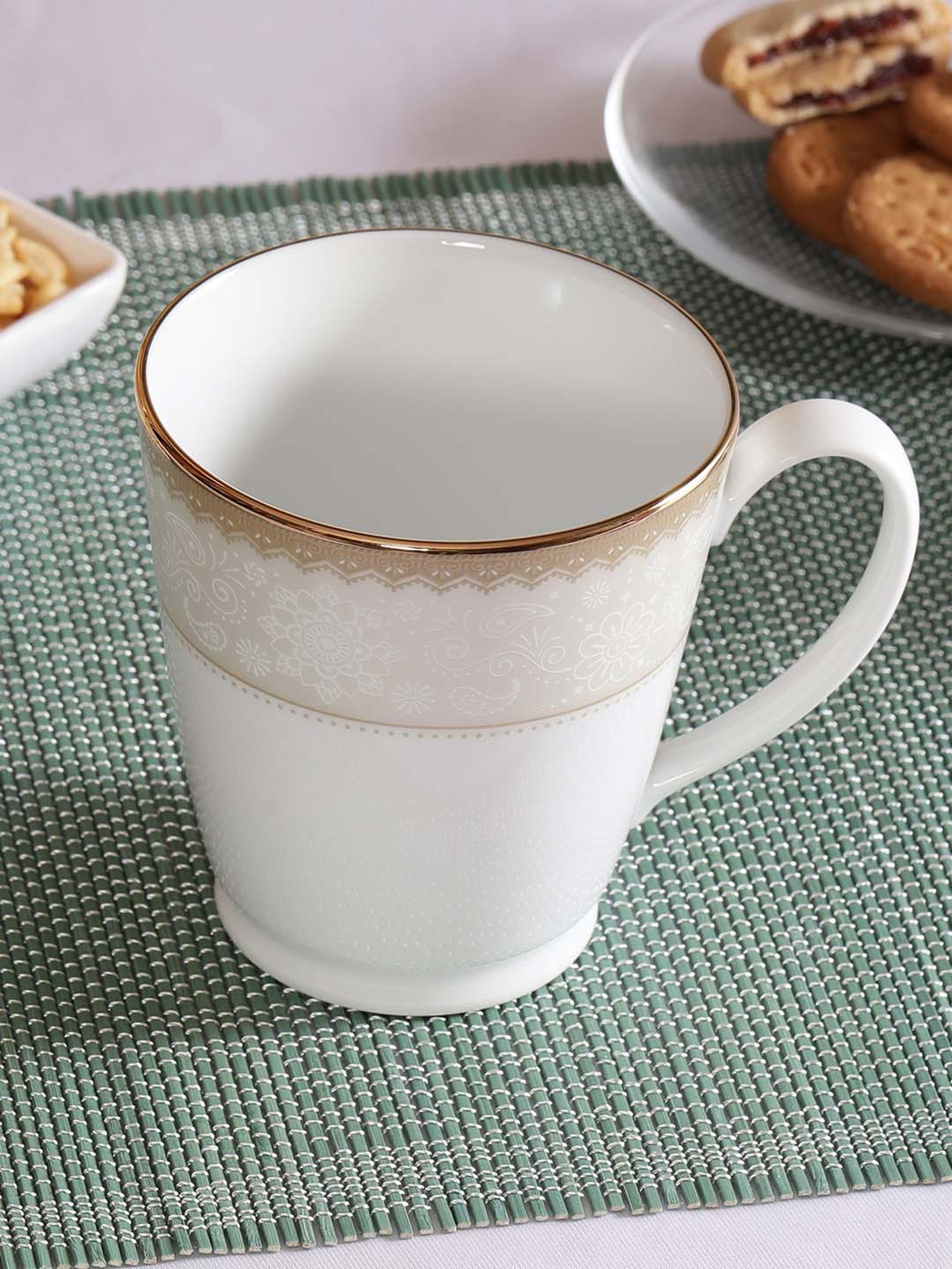 NORITAKE Hearth Off-White & Beige Porcelain Milk Mug (0.37 L) - Set of 1