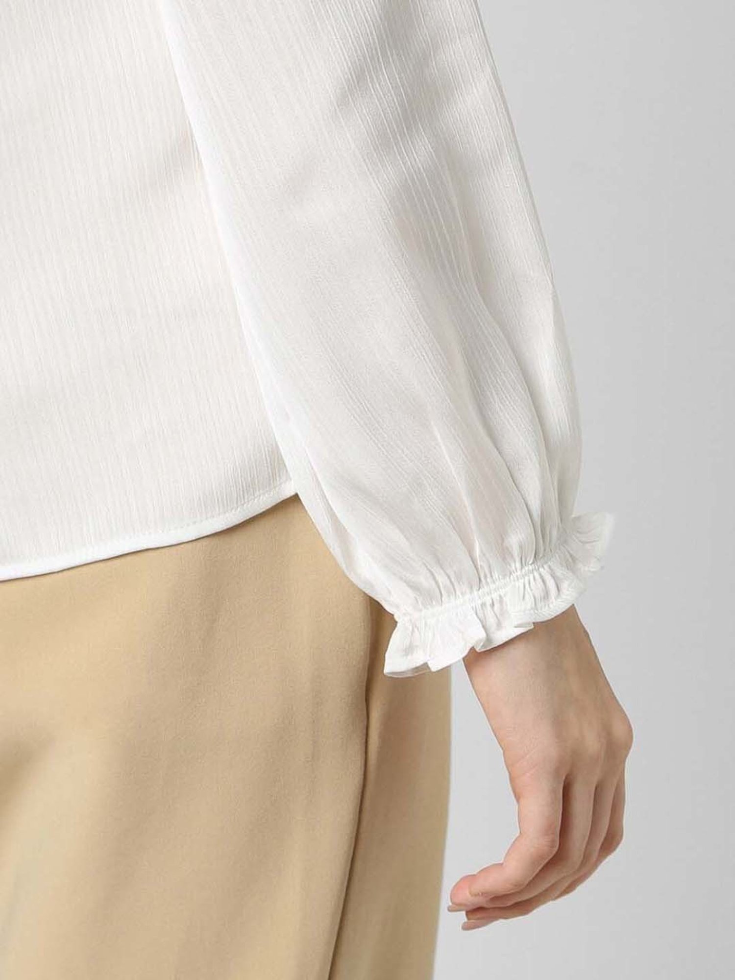 Van Heusen White Textured Pattern Top