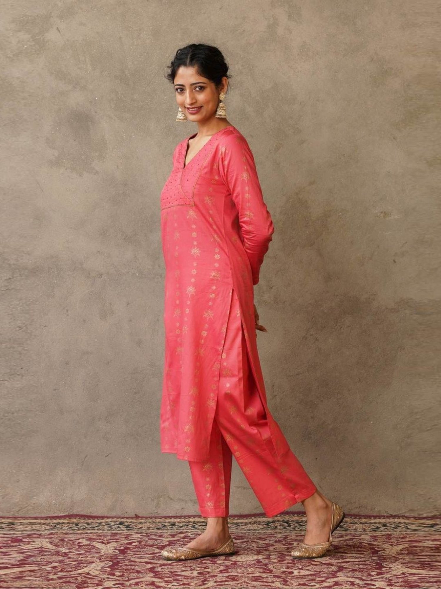 Akiso Coral Parv Straight Fit Kurta
